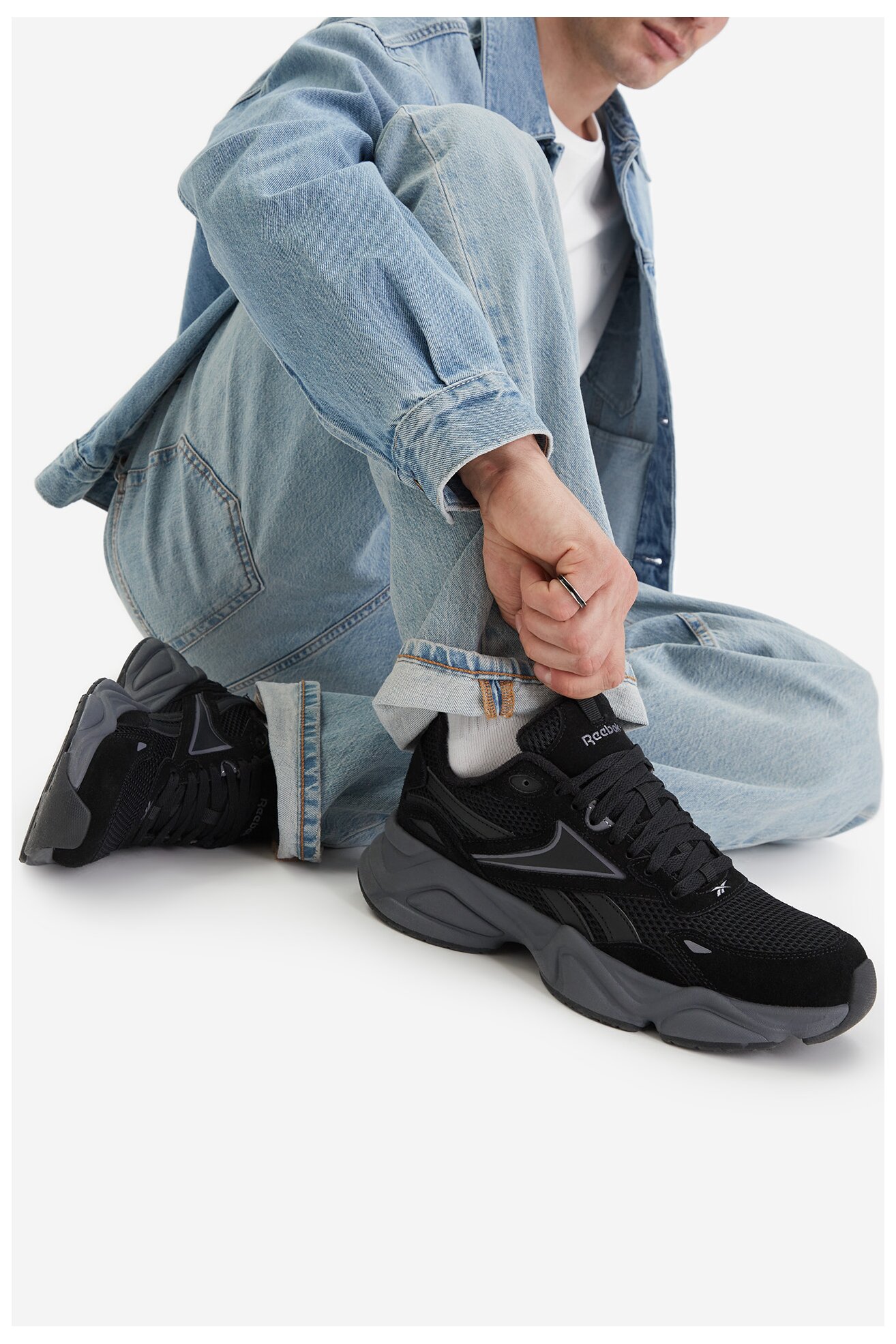 Sportska obuća Reebok CEO-CHARGE AR30246MBBV CRNA