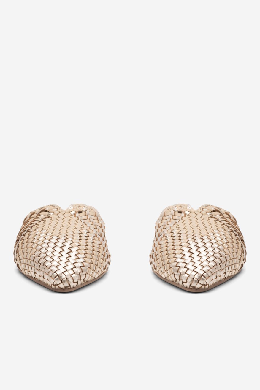 
                Шльопанець Lasocki БЕЖЕВИЙ - 5904862664781