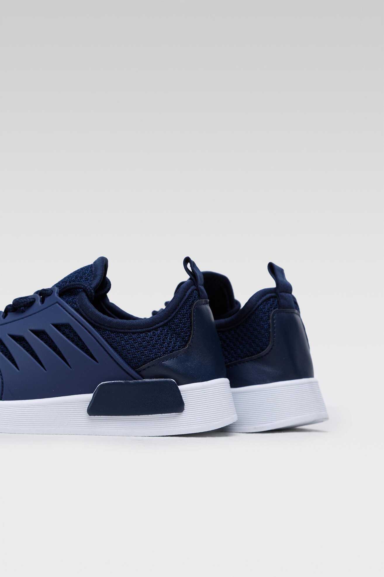 Кросівки спортивні Sprandi CP95-22197 ТЕМНО-СИНІЙ