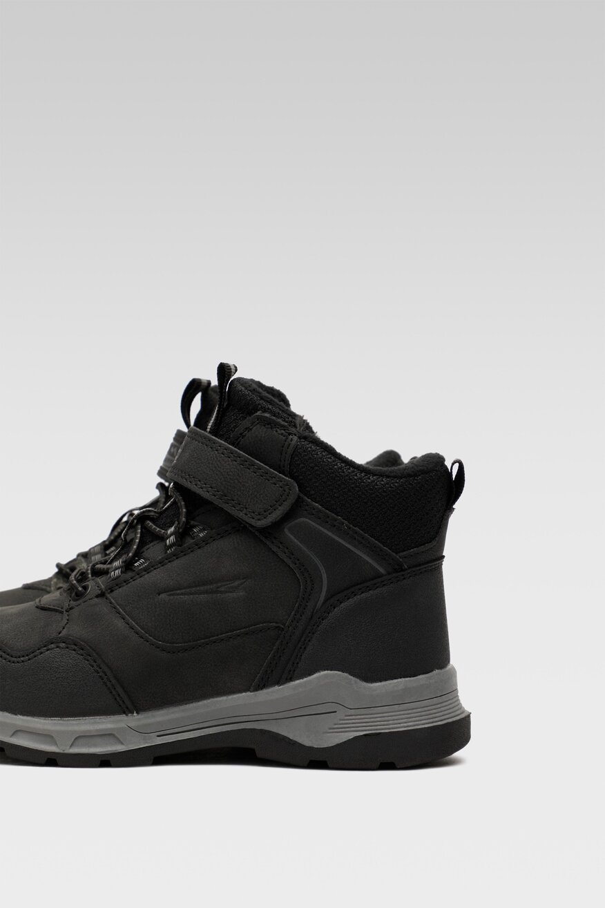 
                Черевики SPRANDI EARTH GEAR ЧОРНИЙ - 5904862108131