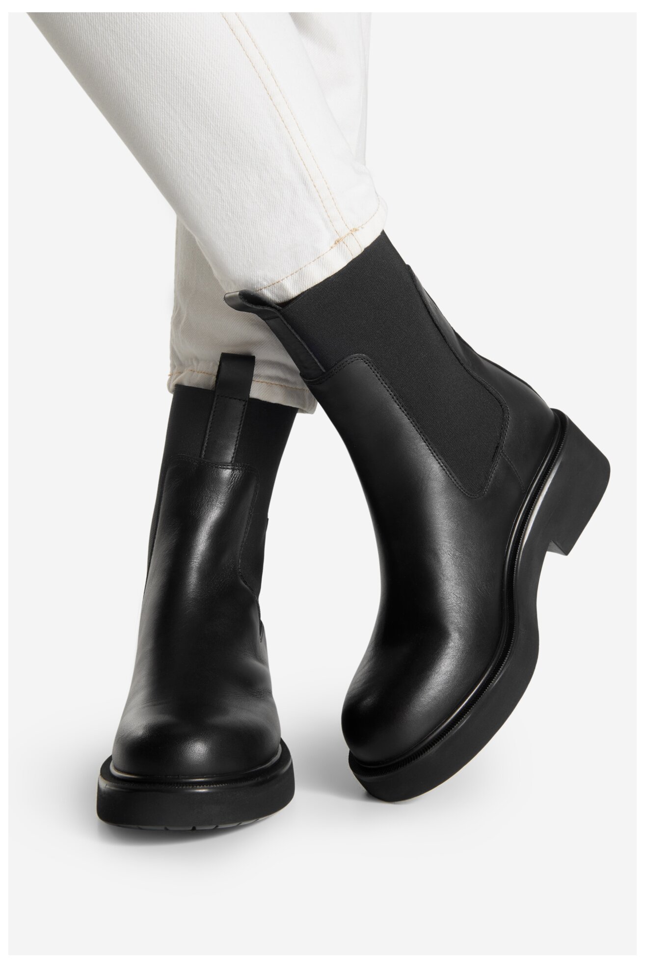 Kratke čizme Gino Rossi RIDER-24607PE CRNA