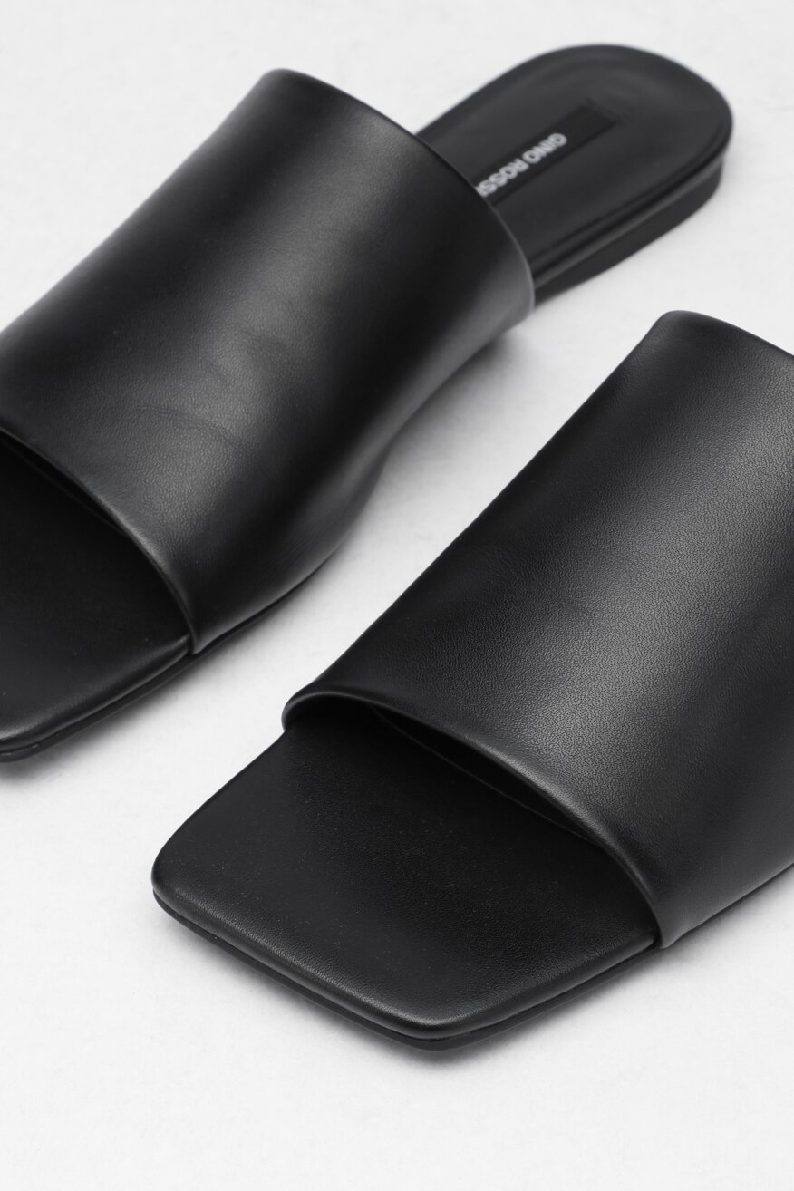 Gino Rossi - Skórzane klapki czarne - 5903698455365