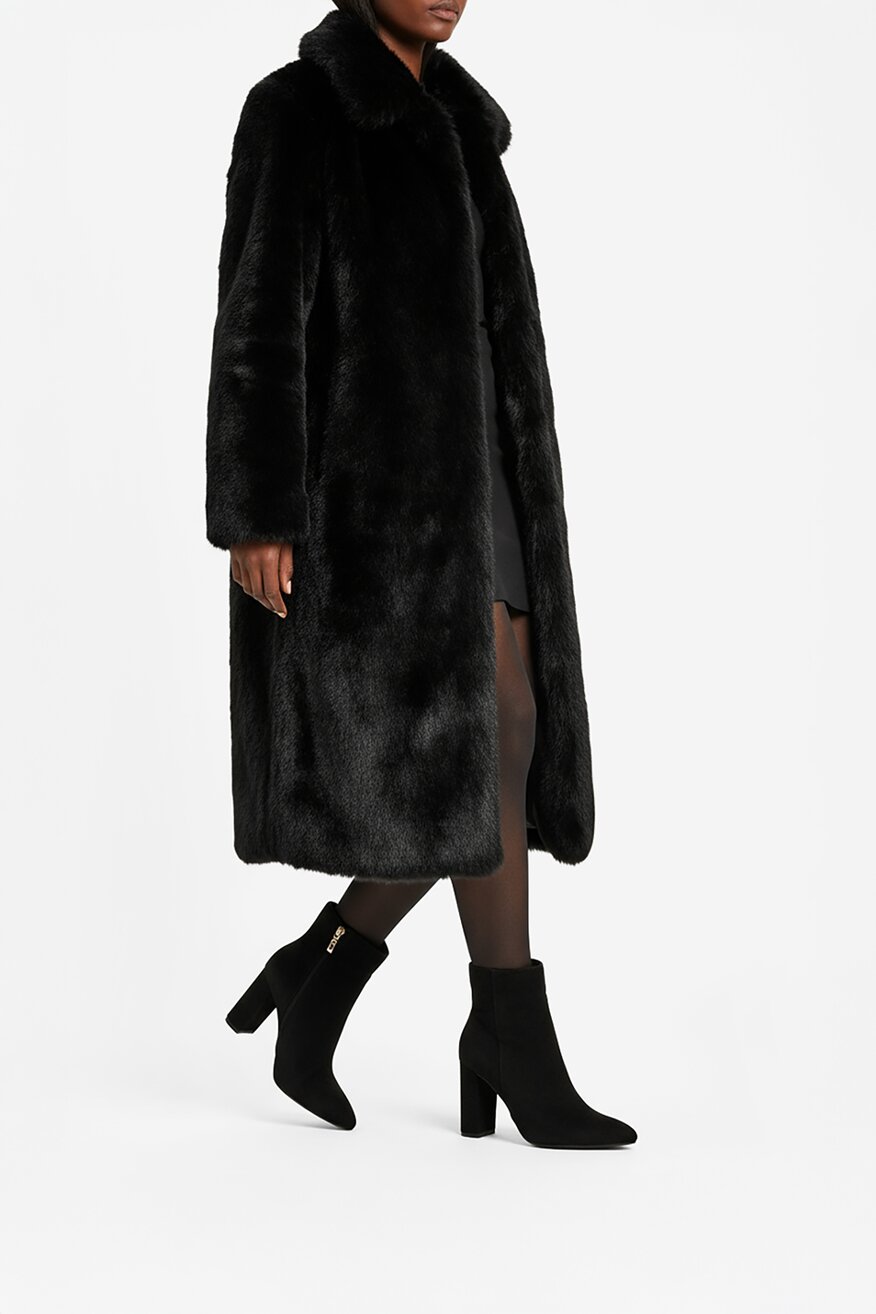 
                DeeZee - Botki na słupku - 5906751312001