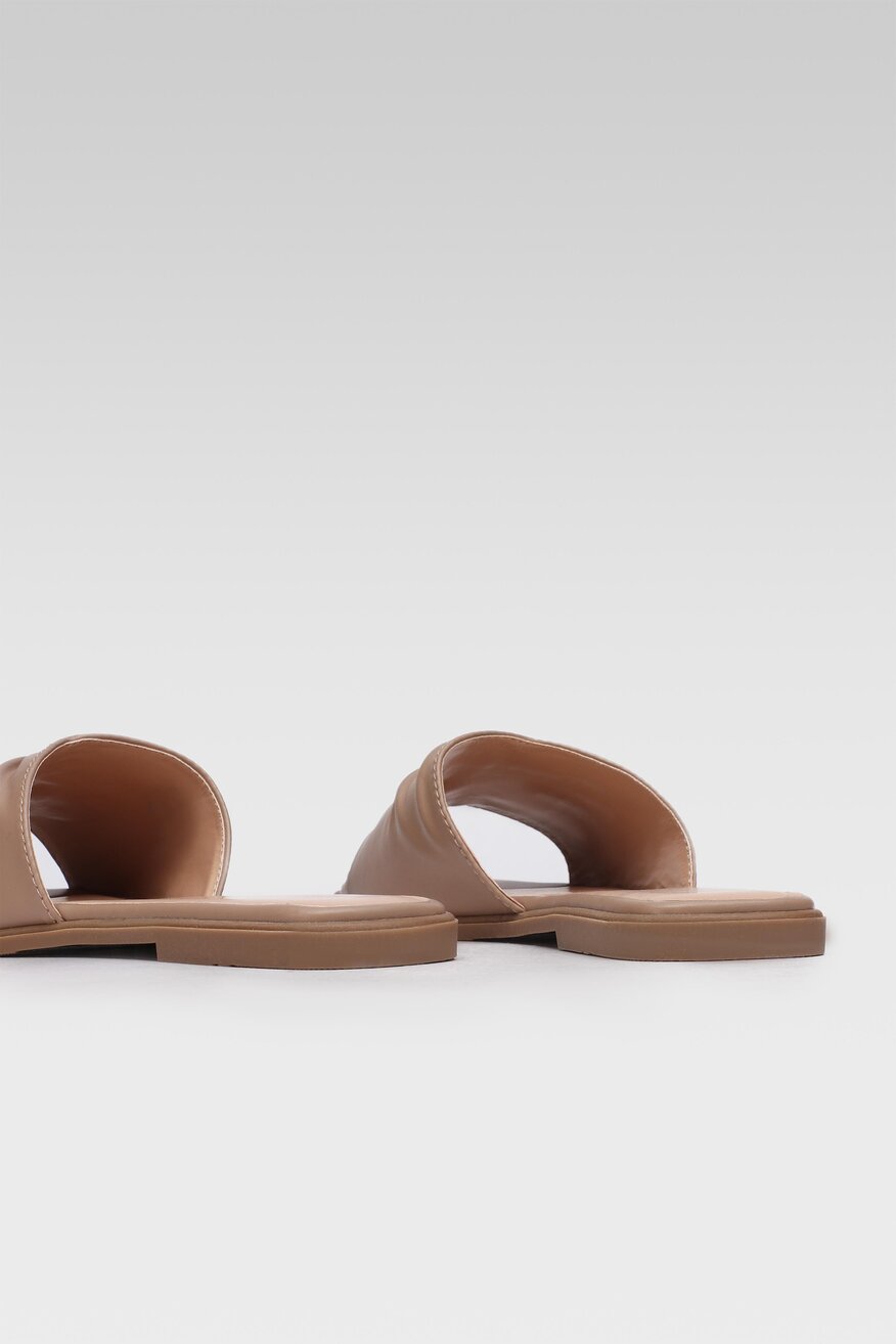 
                Jenny Fairy - Klapki beżowe - 5903698385228