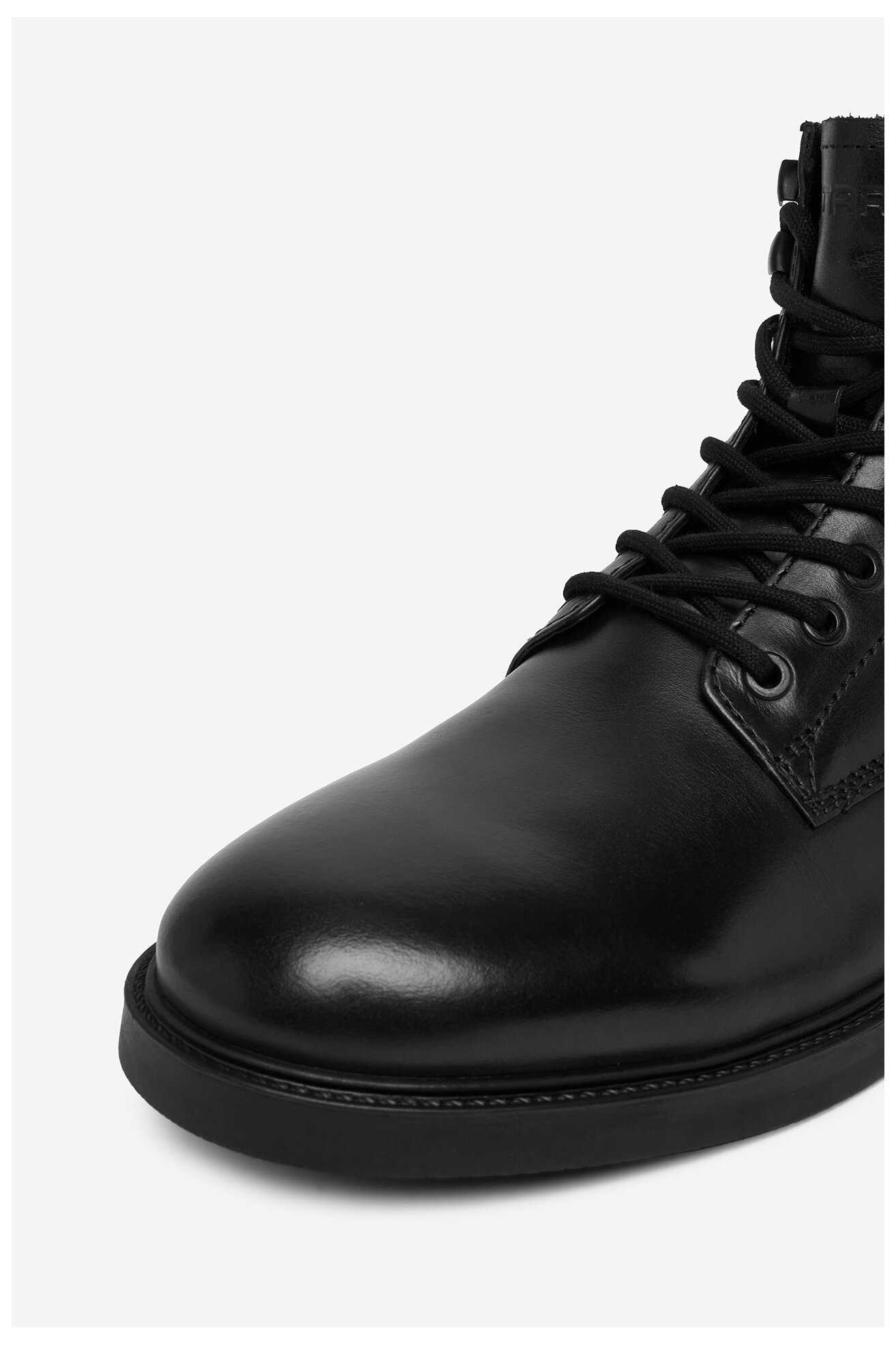 Trzewiki G-STAR RAW EO-KAIL-01 MI08 Czarny