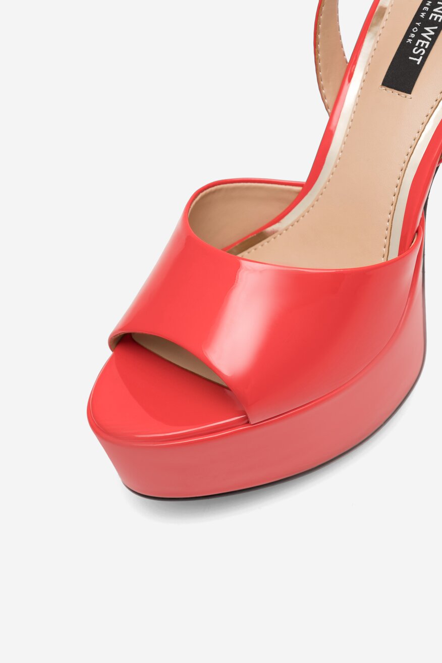 
                NINE WEST - Sandały na szpilce - 5905588149804