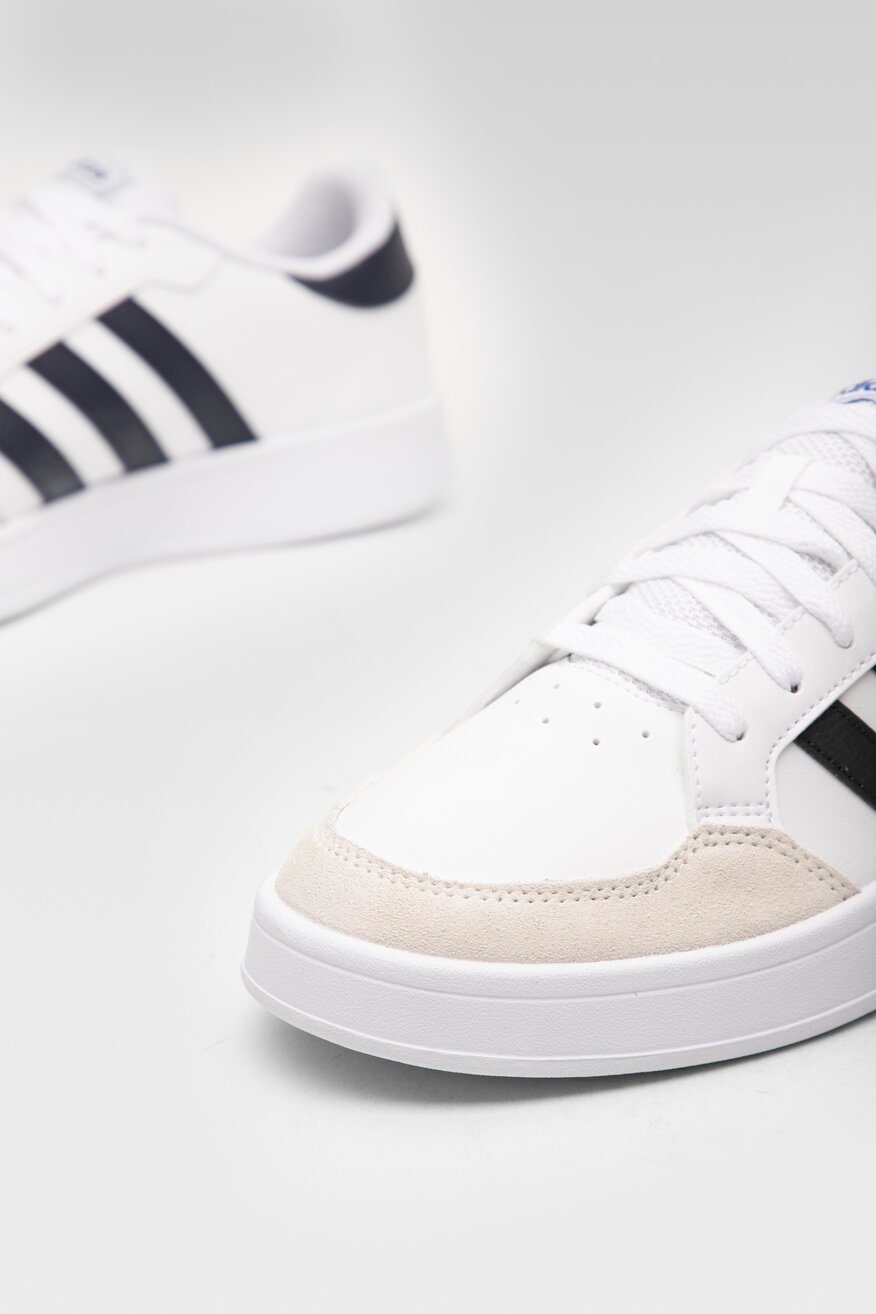 
                Sportska obuća adidas BELA - 5903698715612