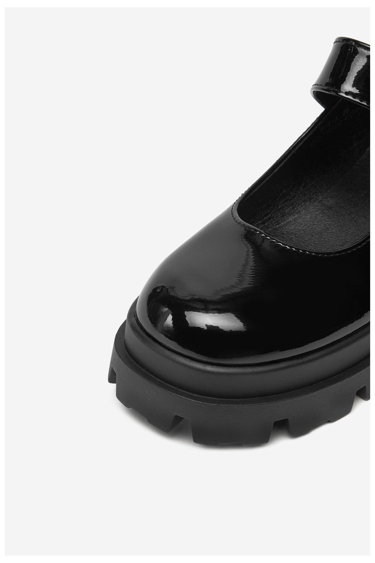 Напівчеревик DeeZee 8-3-A ЧОРНИЙ