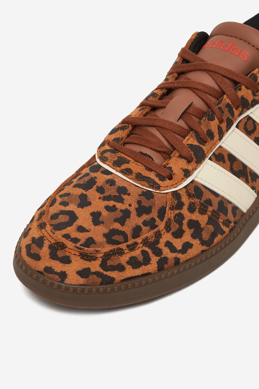 
                Спортни обувки adidas КАФЯВ - 5906751524954