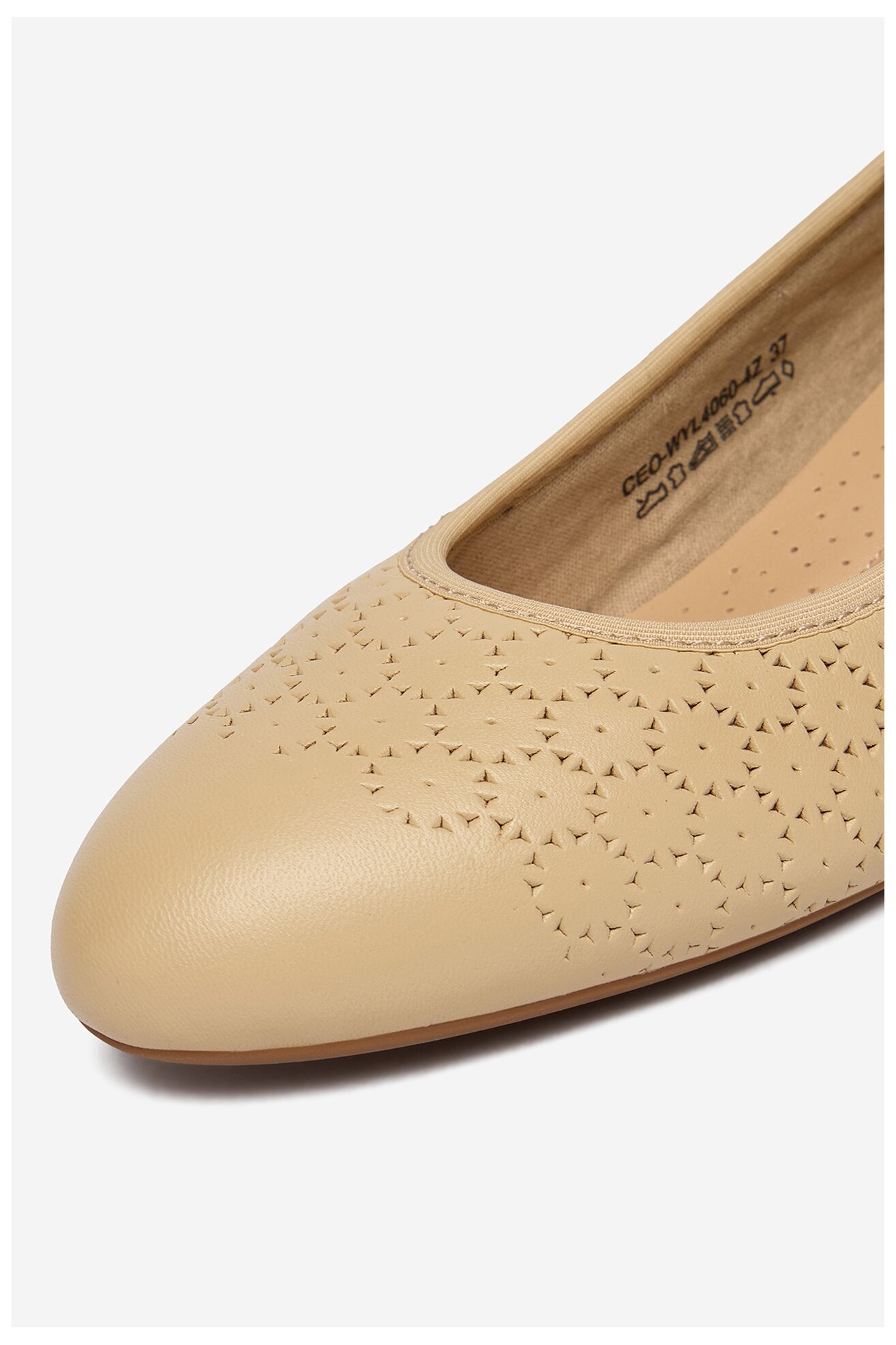 Cipele na štiklu Lasocki CEO-WYL4060-4Z BEŽ