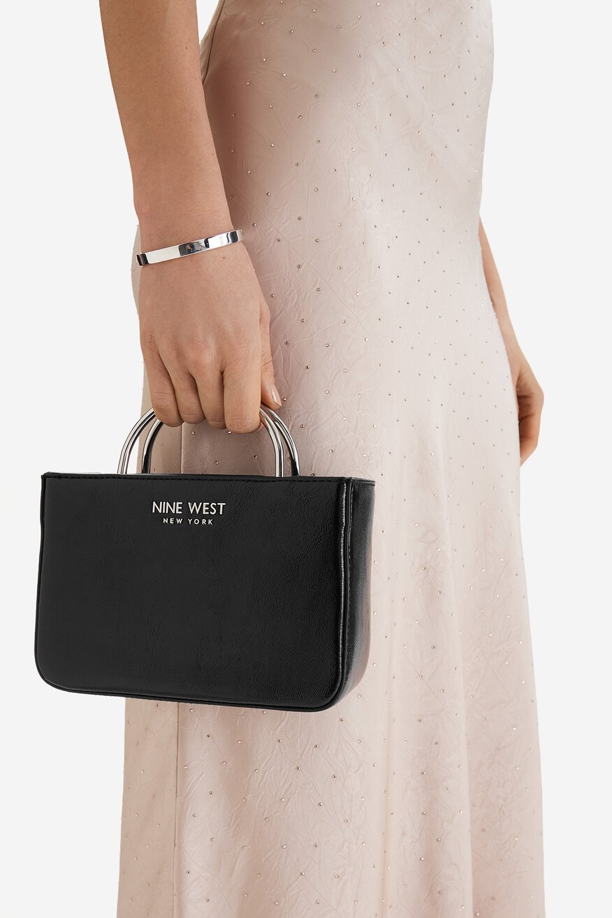 
                Сумка З Ремінцем NINE WEST ЧОРНИЙ - 5906751882269