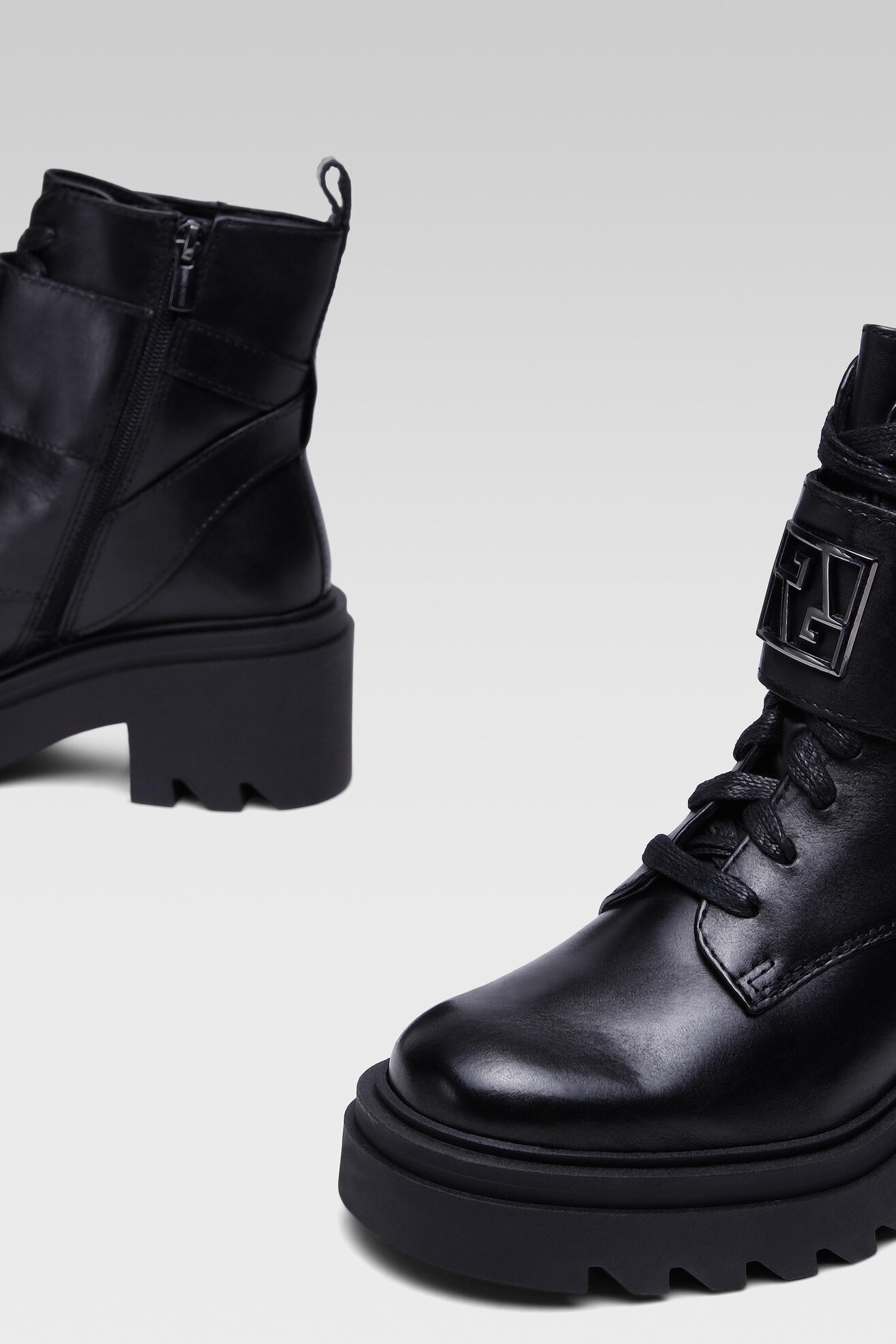 Trzewiki Gino Rossi RST-CIRCLE-07 Czarny