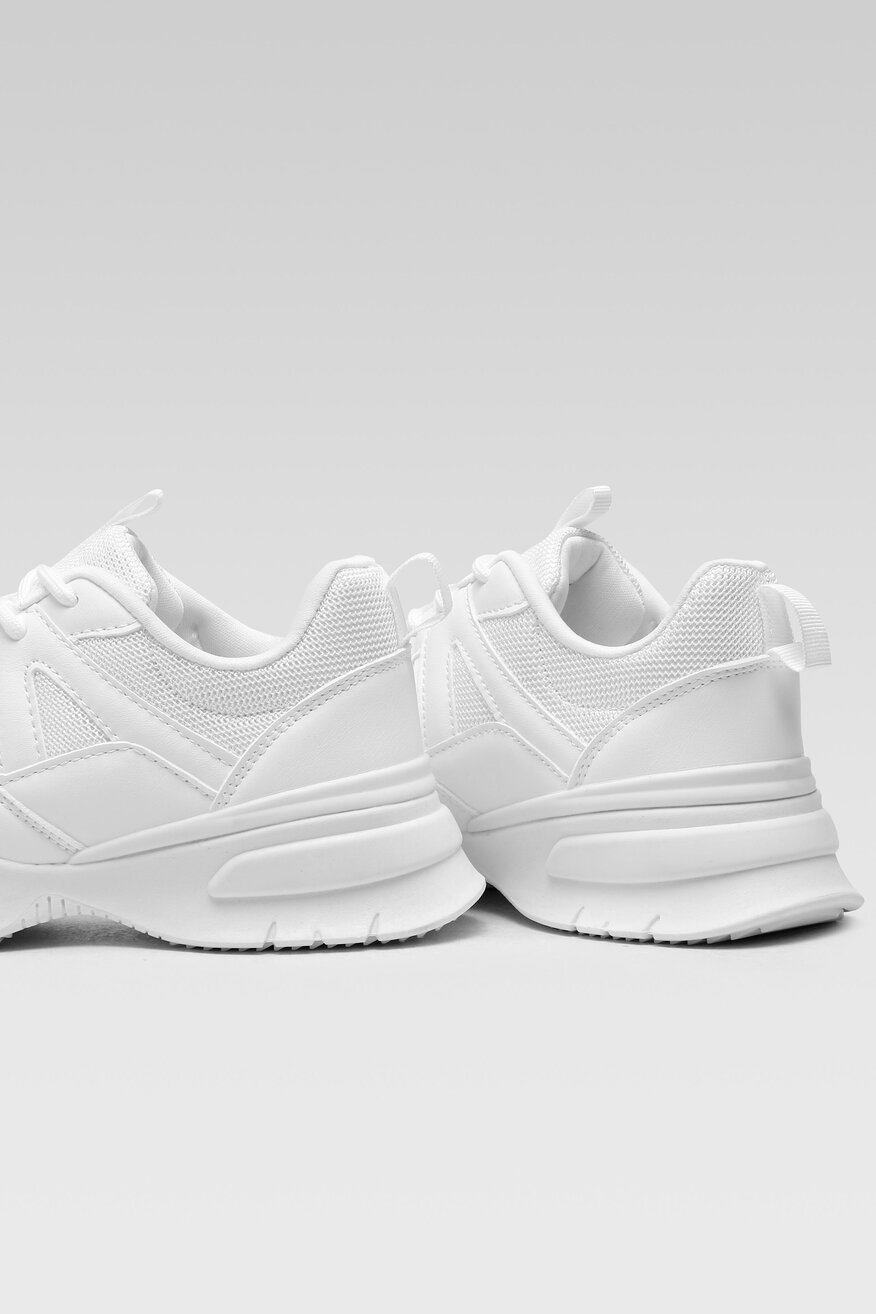 
                Jenny Fairy - Sneakersy pastelowe białe - 5904248359157