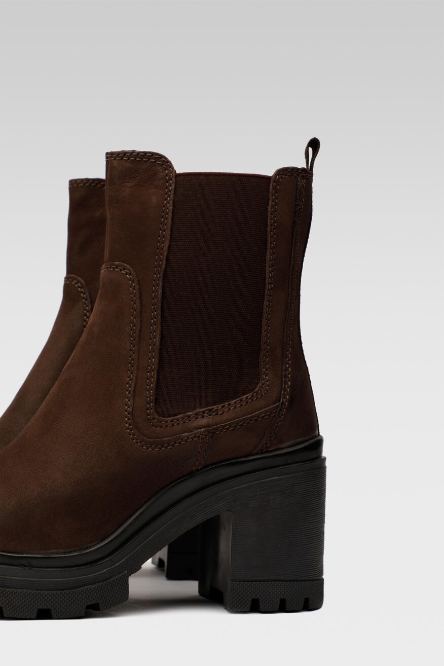 
                Ghete Lasocki MARO - 5904248879785