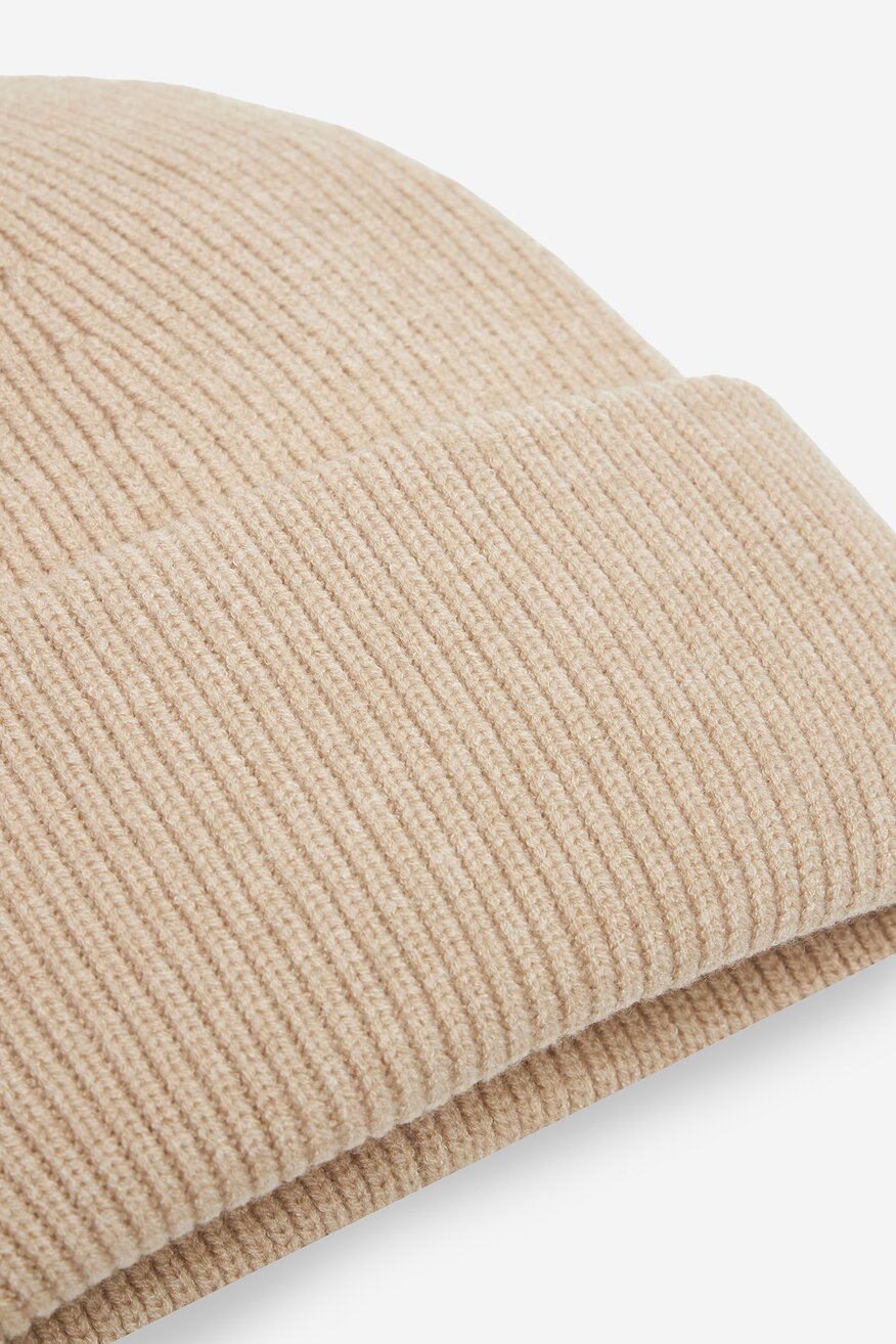 Női sapka NINE WEST BÉZS - 5906751365496