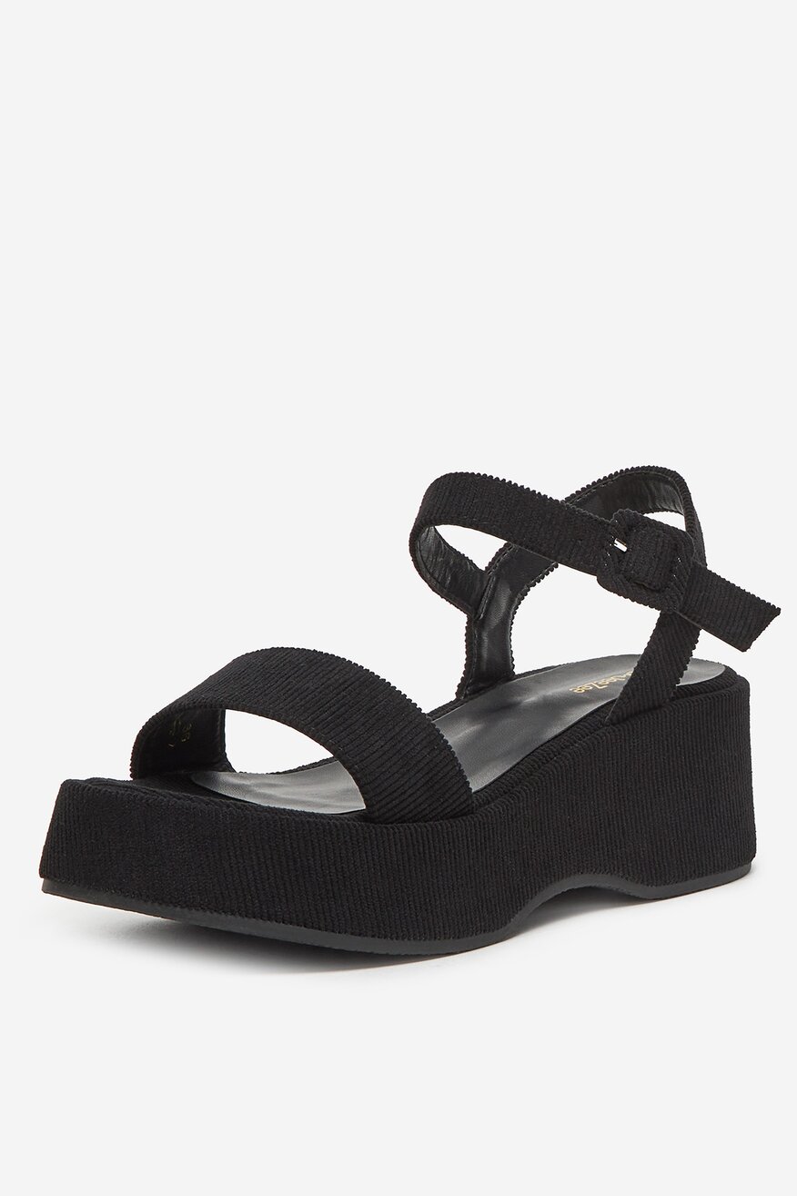 
                Сандали DeeZee ЧЕРЕН - 5906751076118