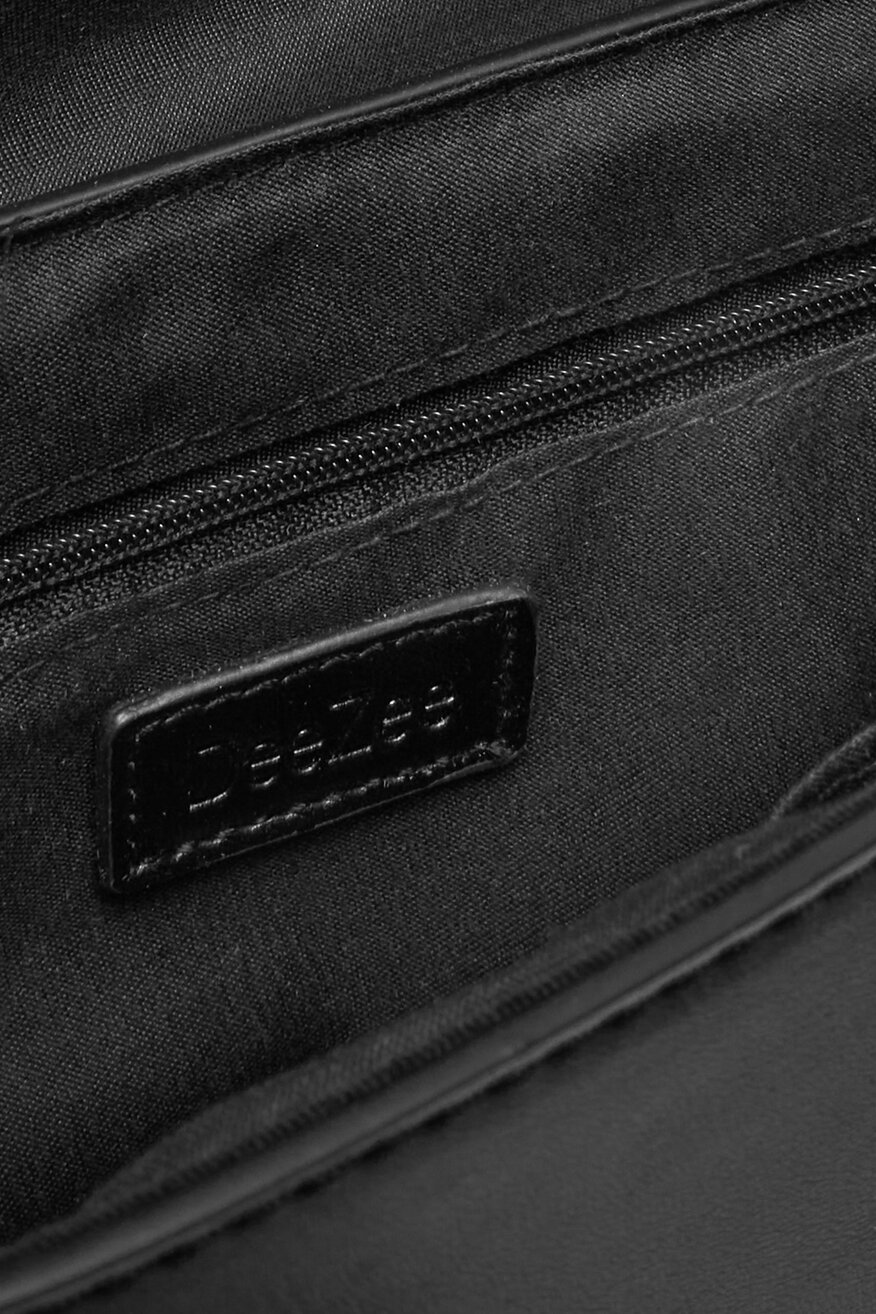 
                Дамска чанта DeeZee ЧЕРЕН - 5904862311630