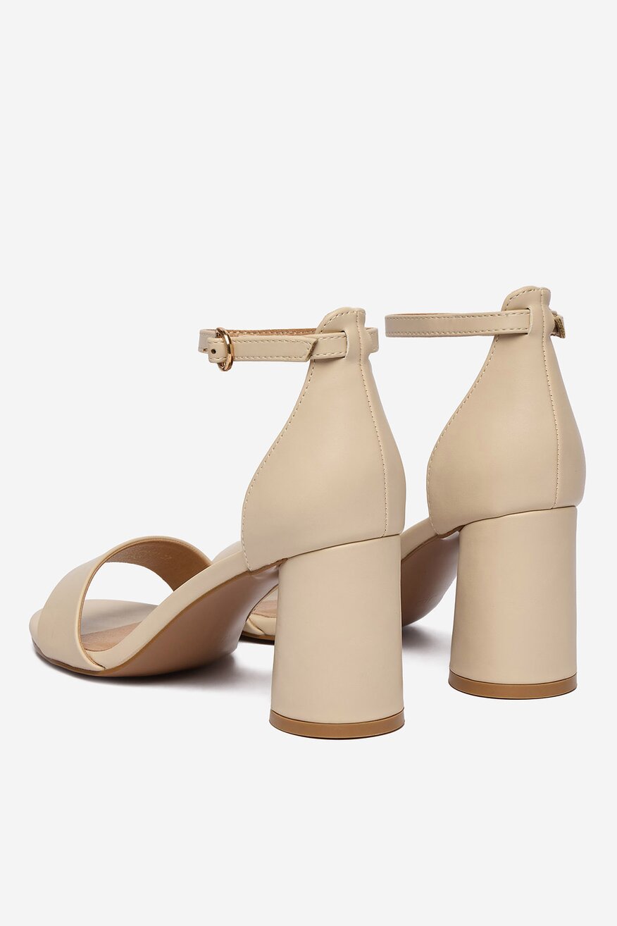 
                Jenny - Sandały - 5906751654880