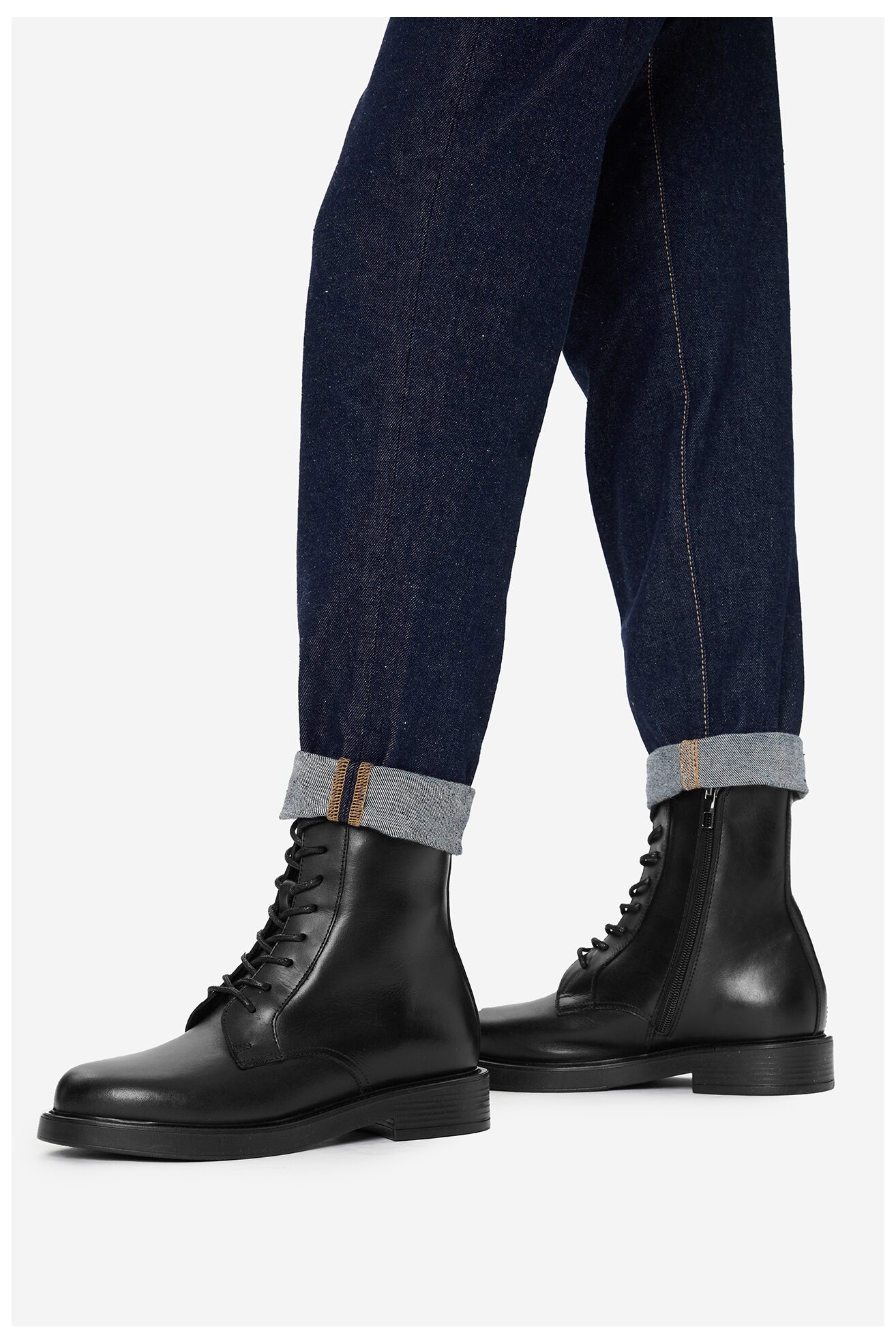 Trzewiki Gino Rossi C-ZANE-26051PE Czarny