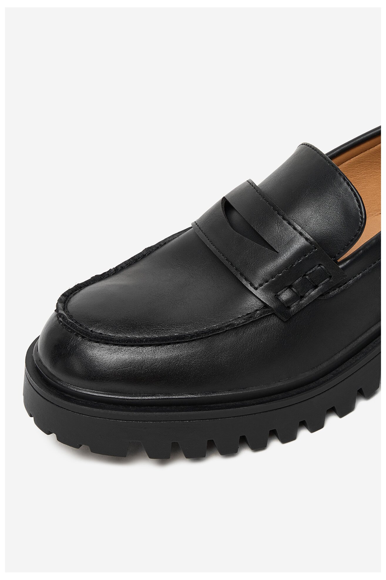 Mokaszin Jenny CEO-HY2T630-5 FEKETE