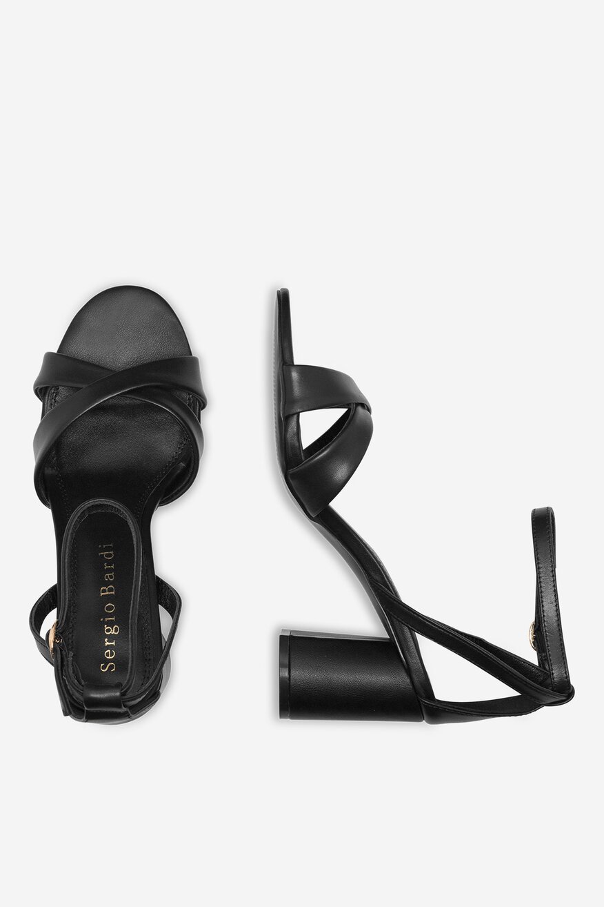 
                Сандали Sergio Bardi ЧЕРЕН - 5905588349990