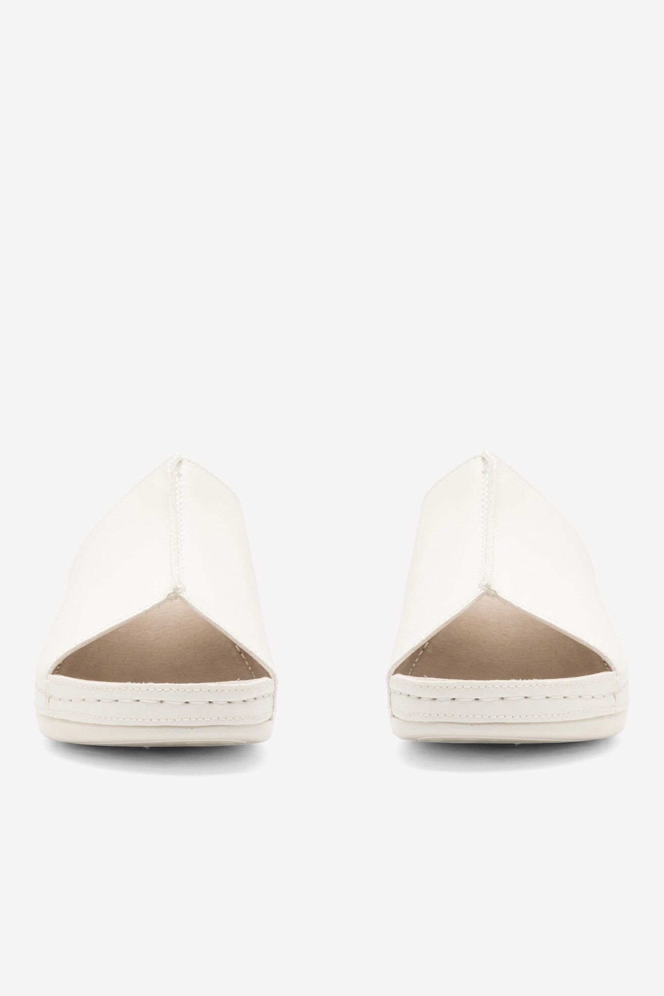 Klapki Go Soft MONA WS170-06 Biały