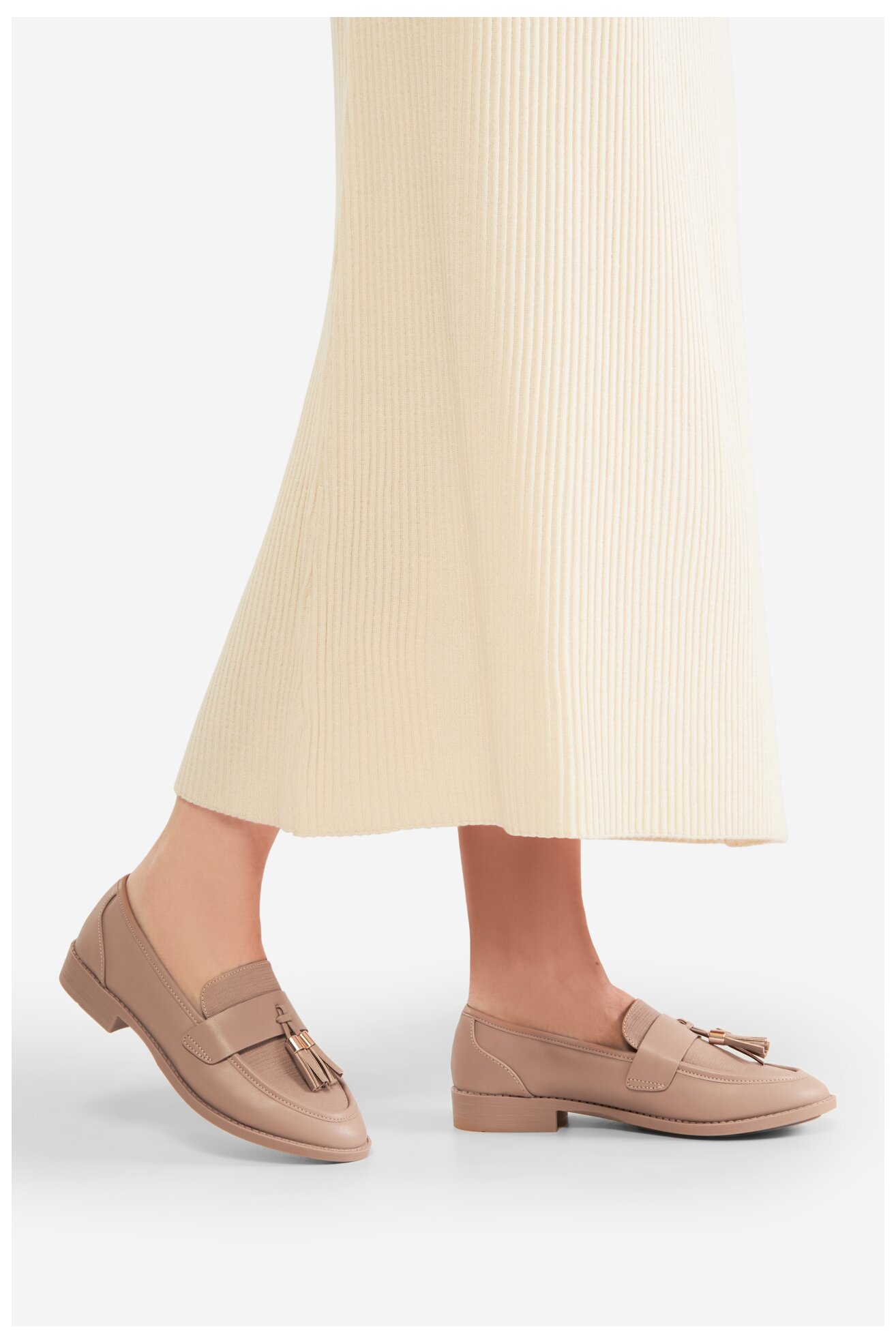 Mokaszin Jenny CD24019-1 BÉZS