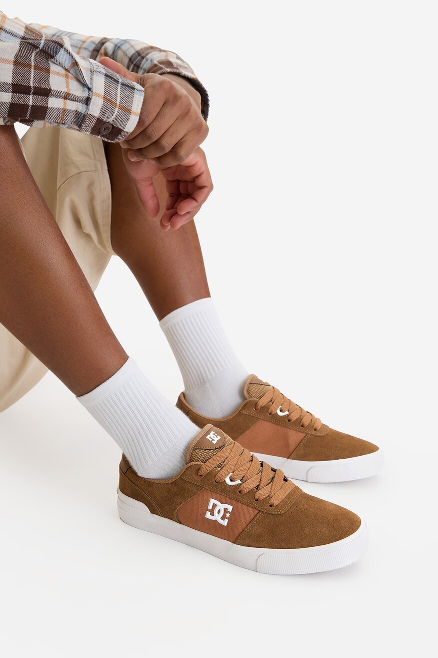 
                Півкеди DC Shoes КОРИЧНЕВИЙ - 5906751708934