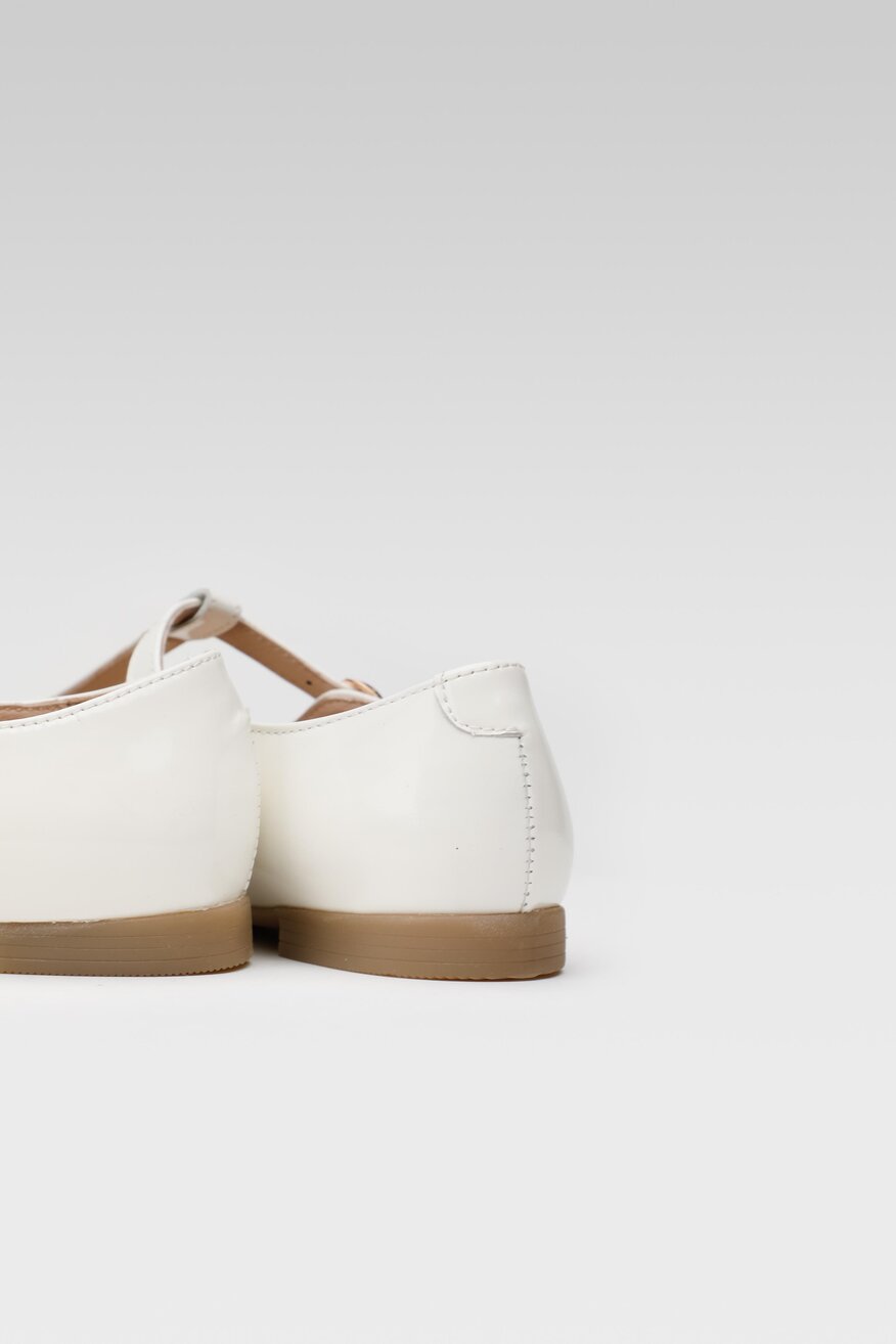 
                Балетки Lasocki Young БІЛИЙ - 5904862652108