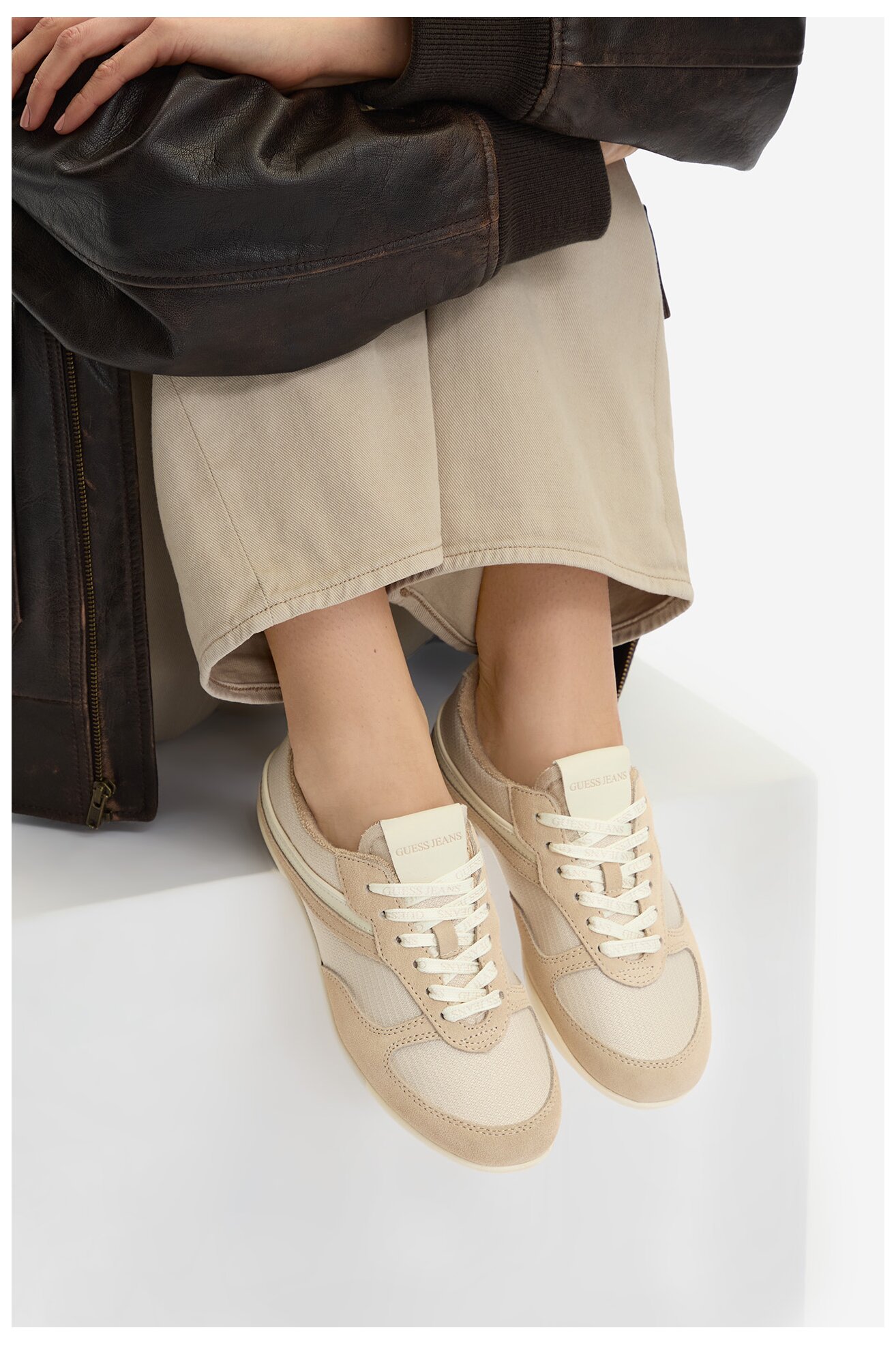 Напівчеревик GUESS JEANS EO-GJ2128 БЕЖЕВИЙ