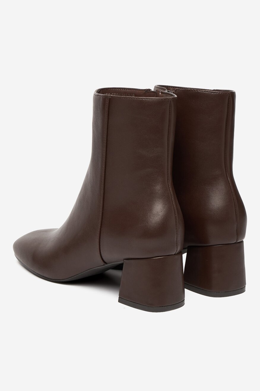 
                Bokacsizma Jenny BARNA - 5906751384435