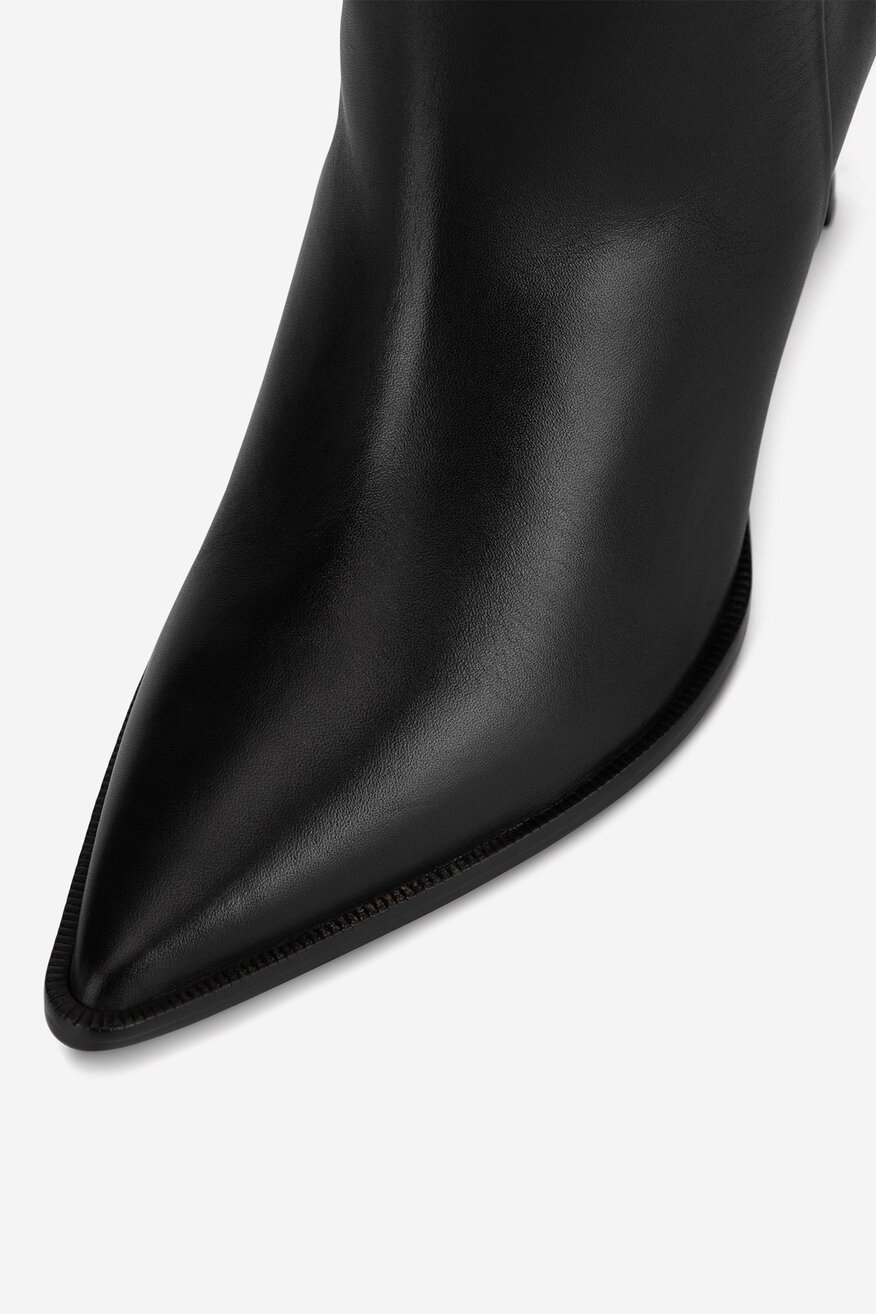 
                Cizme Gino Rossi NEGRU - 5905588900726