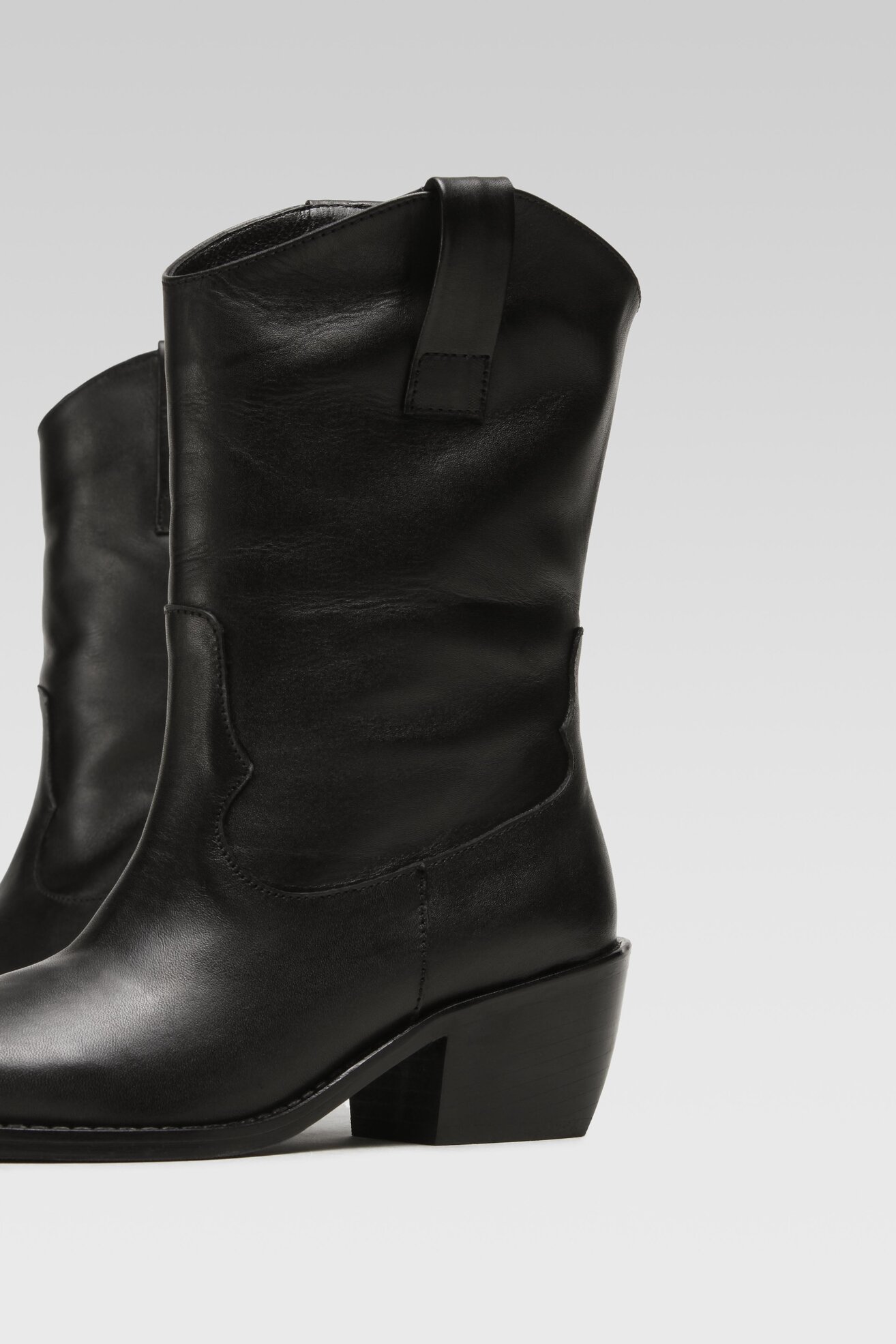 Botki SIMPLE SIMPLE-SL-15-02-000048 101 Czarny