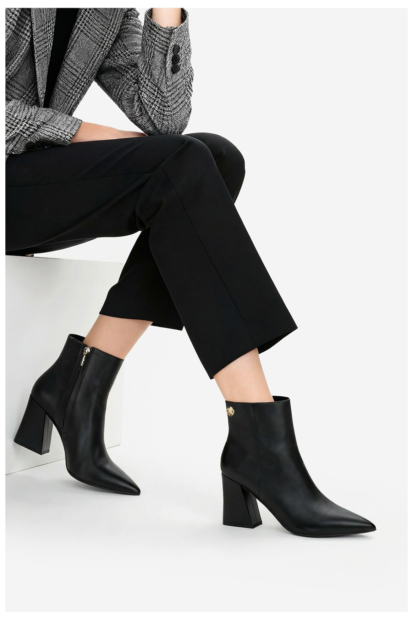 Kratke čizme NINE WEST CEO-AIDA-01 CRNA