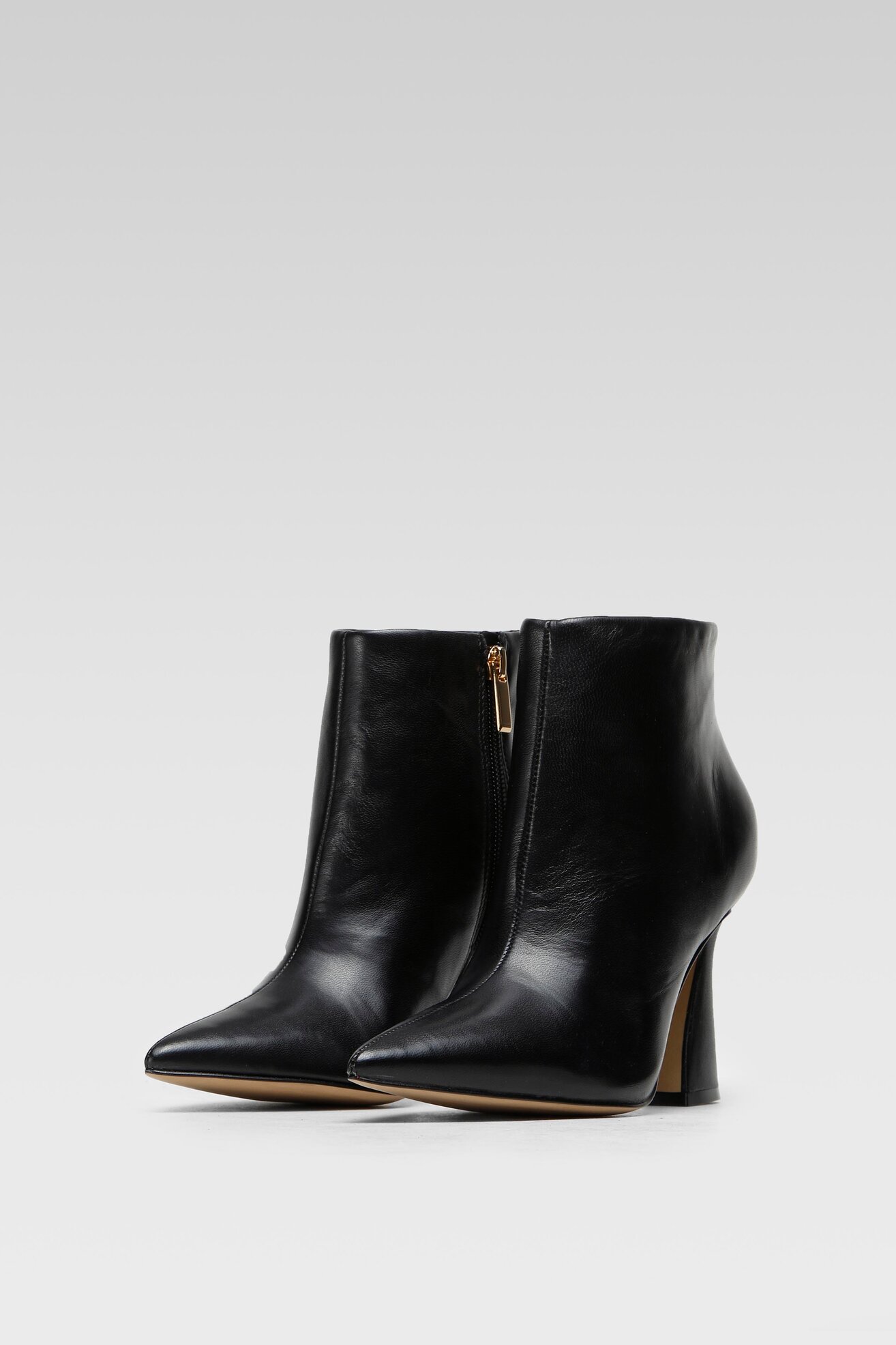 Botki SIMPLE SIMPLE-SL-04-02-000100 101 Czarny