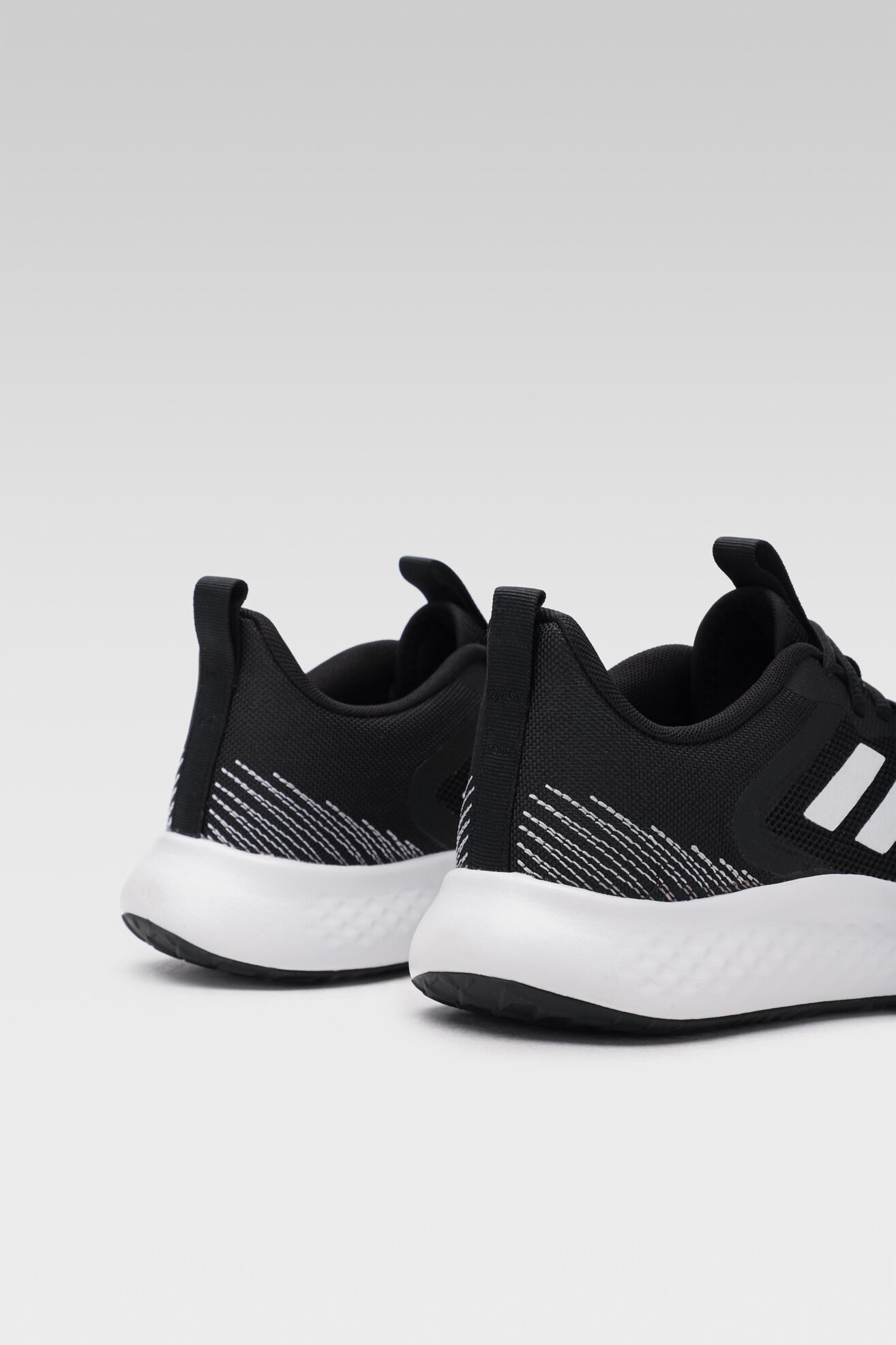 Obuwie sportowe adidas FLUIDSTREET FW1703 Czarny