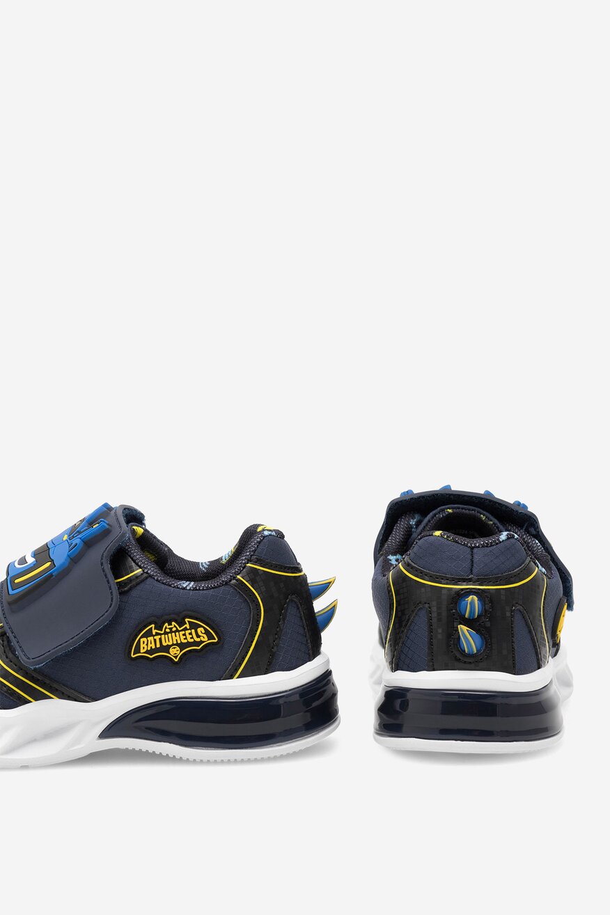 BATWHEELS - Sneakersy z migającymi diodami - 5905588565888