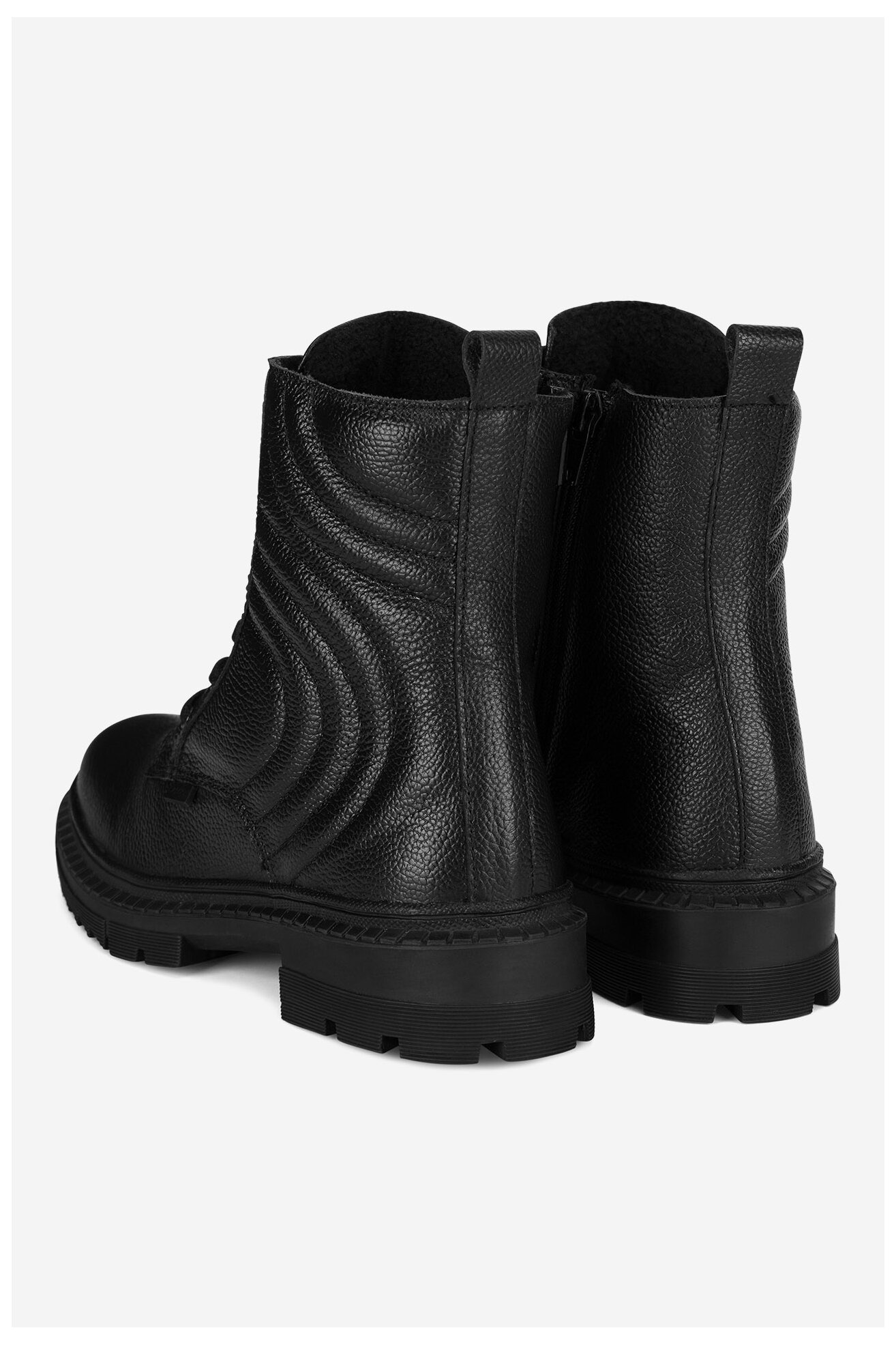 Šněrovací vyšší obuv Lasocki Young JUL RI-K-8012-1 ČERNÁ