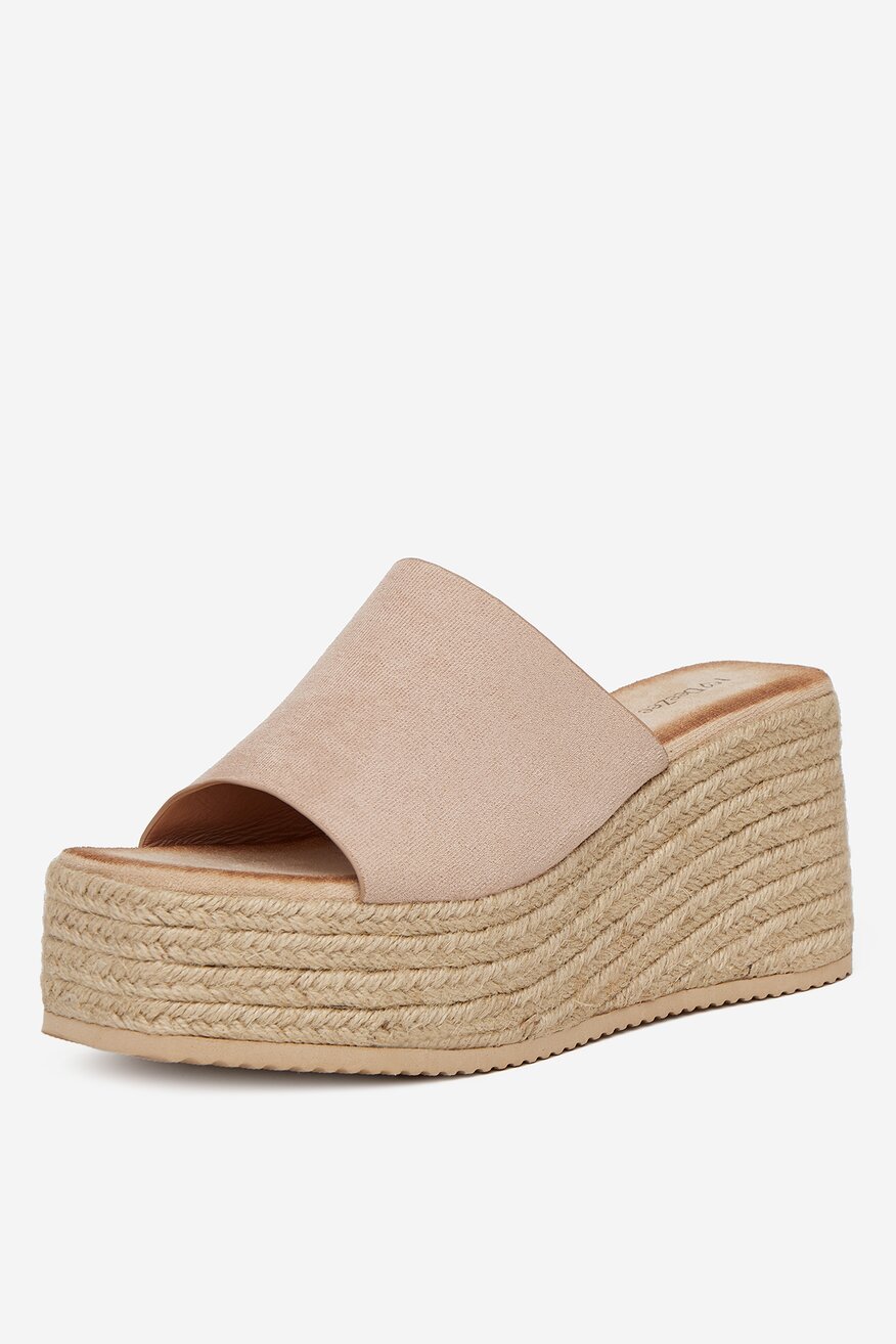 
                DeeZee - Klapki na koturnie - 5904410865158