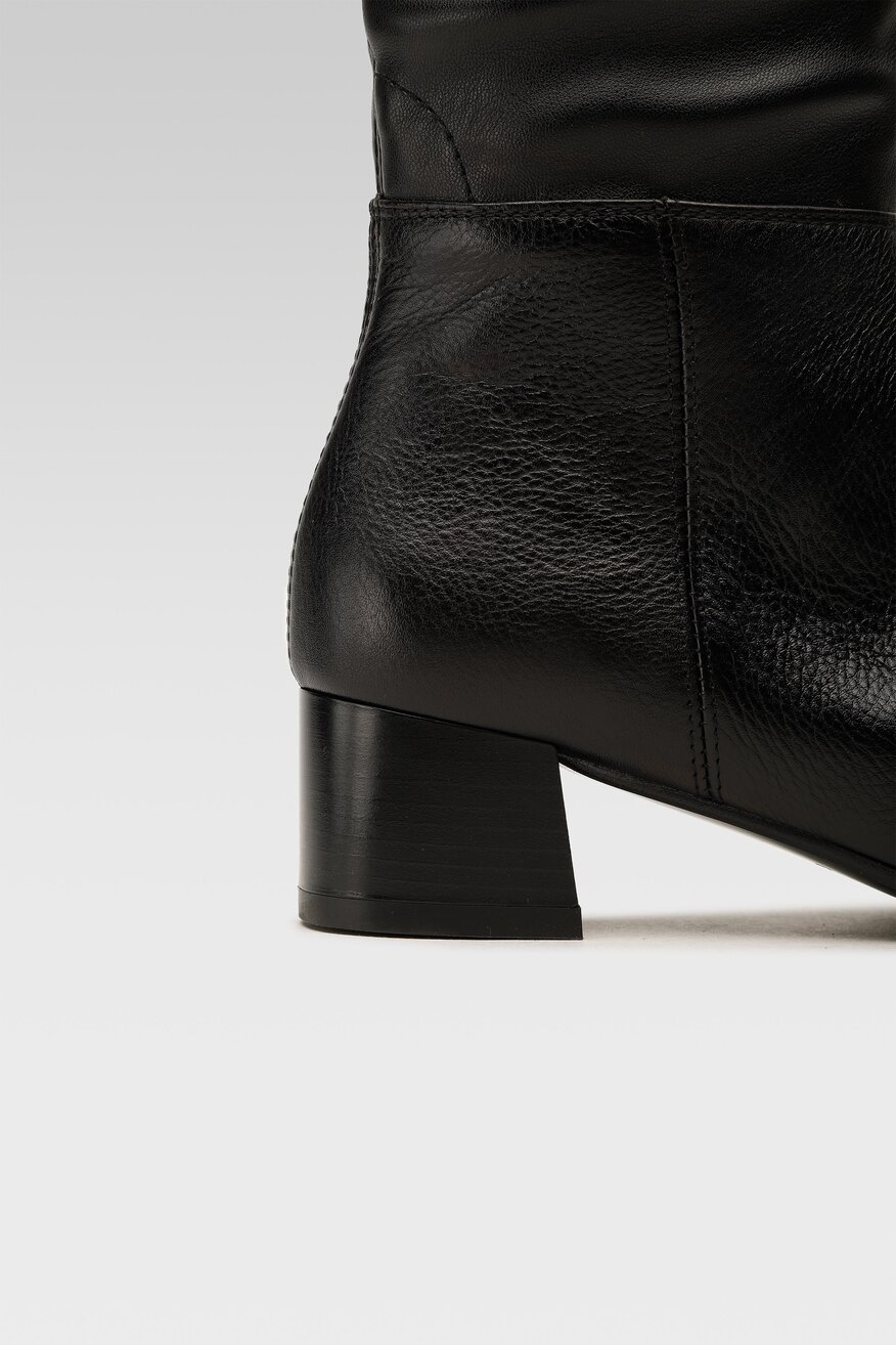 
                Gino Rossi - Skórzane kozaki czarne - 5904248059699