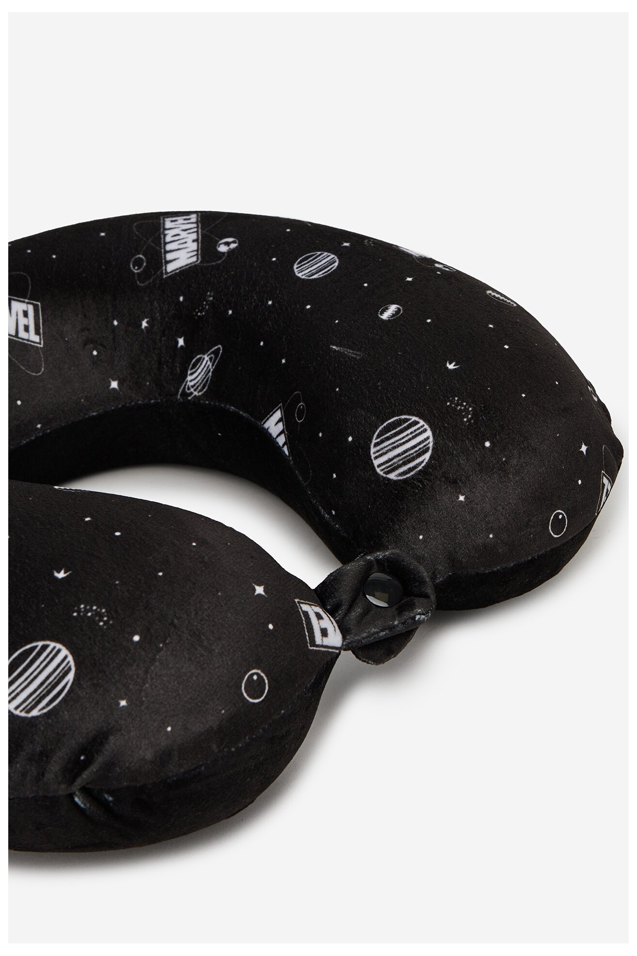 Jastuk za putovanja MARVEL ACCCS-SS25-345AVMV CRNA