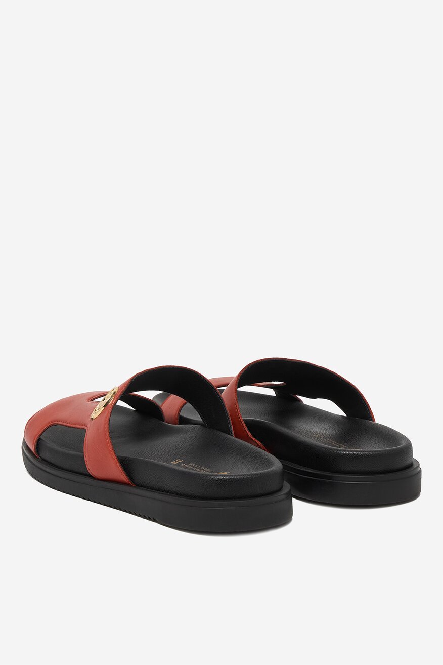 
                Beverly Hills Polo Club - Klapki skórzane - 5906751899045