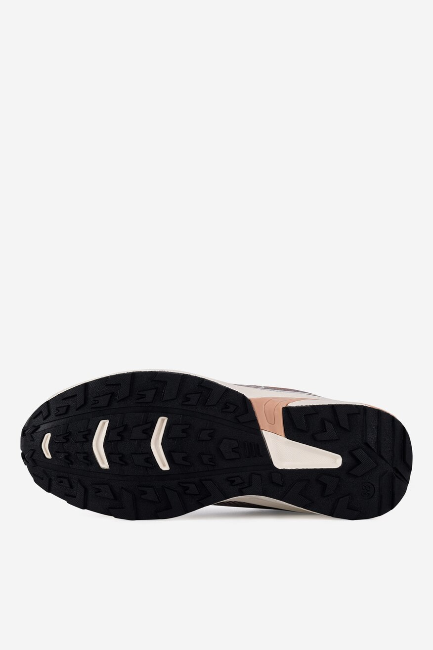 
                Кросівки спортивні SPRANDI EARTH GEAR КОРИЧНЕВИЙ - 5905588990093