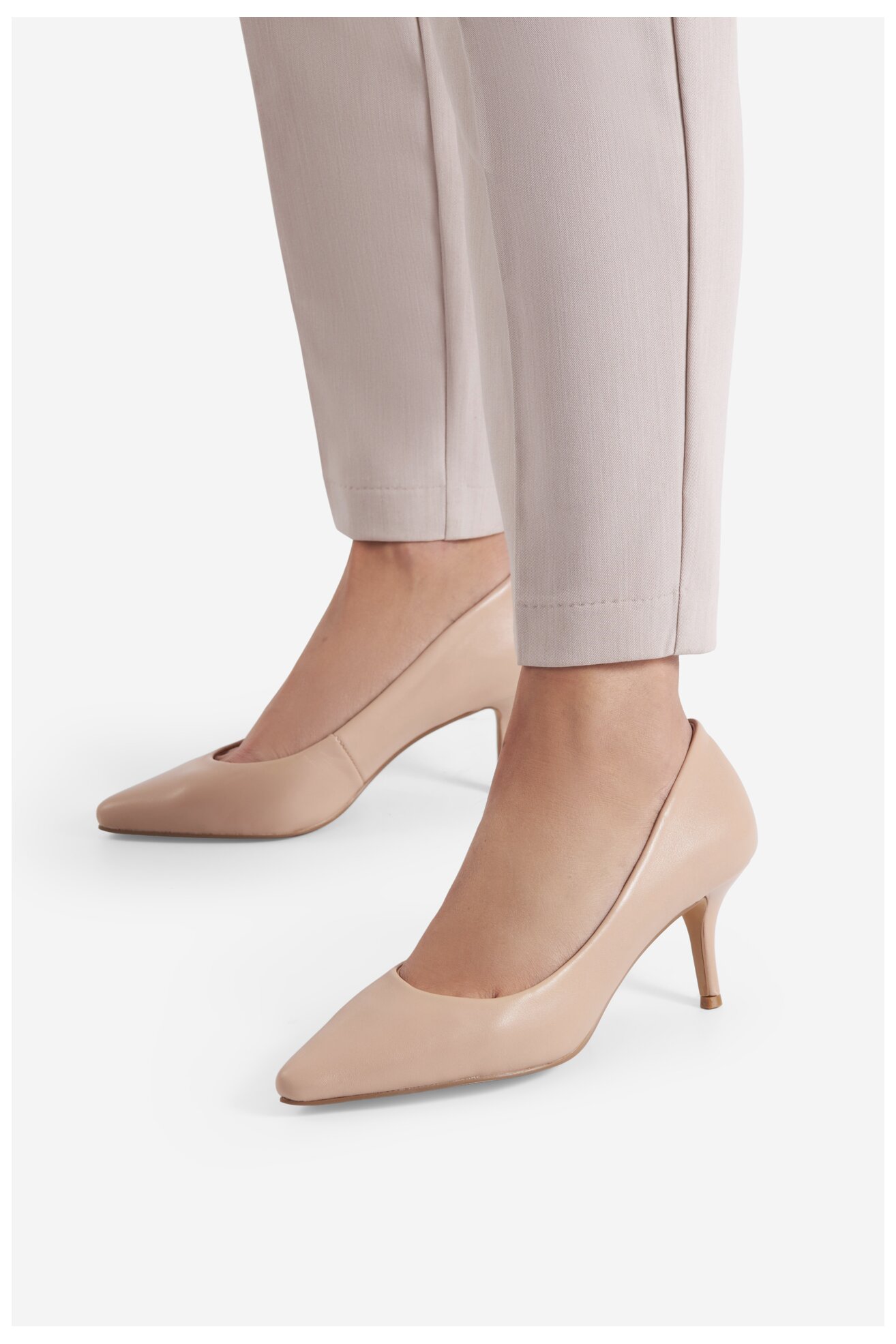 Cipele na štiklu Lasocki WFA2922-1Z BEŽ