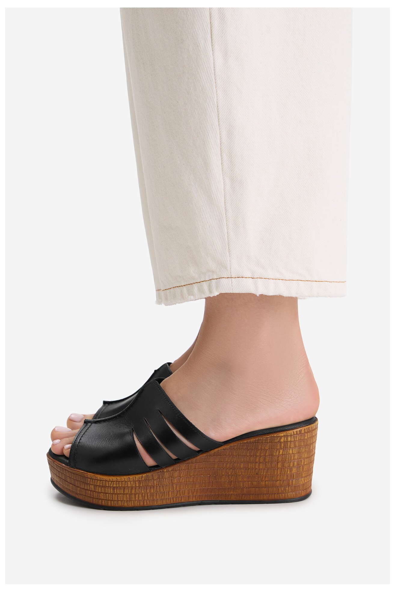 Шльопанець Lasocki CEO-WI16-NYASA-05 ЧОРНИЙ