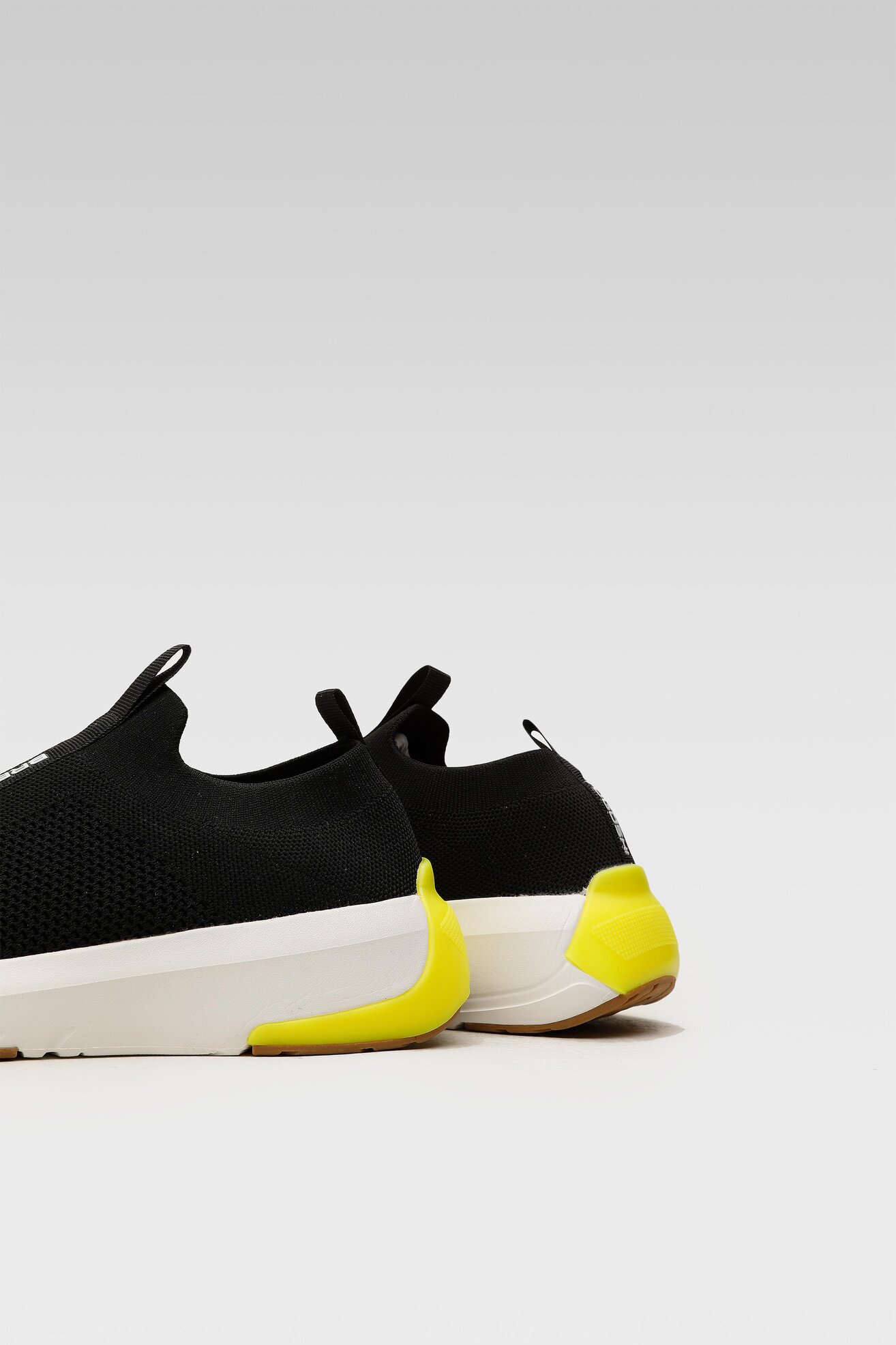 Obuwie sportowe Togoshi MP-YSS22M-T0005 Czarny