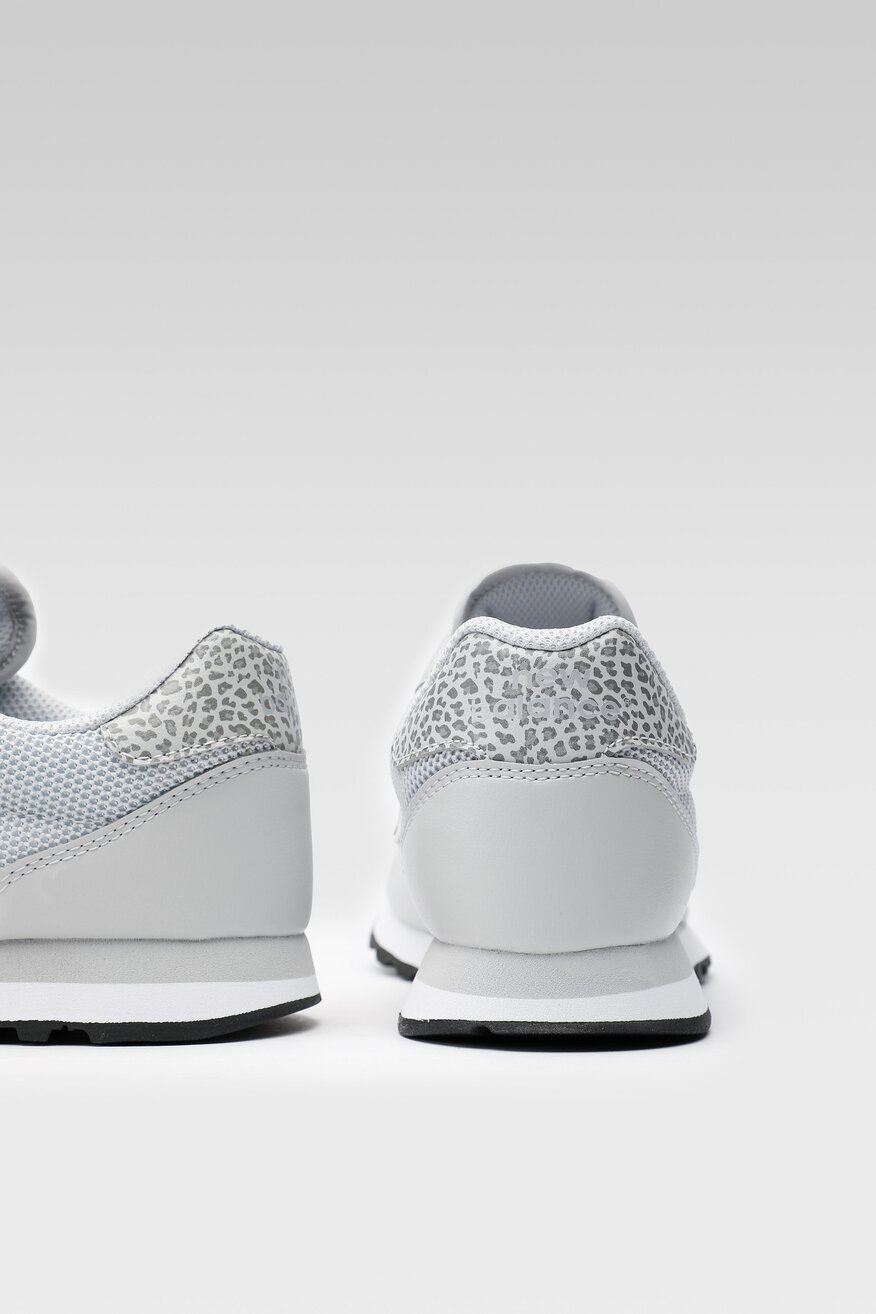 
                New Balance - Obuwie sportowe szare - 5904248478155