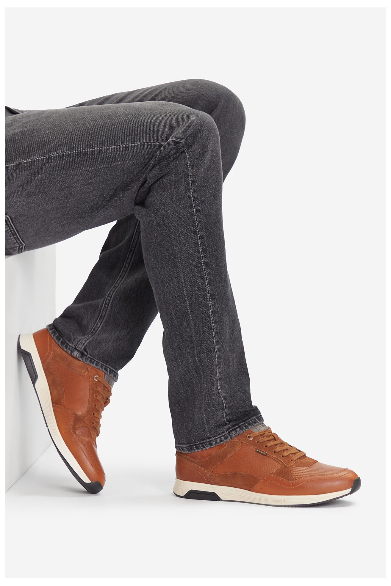 Półbuty Lasocki CEO-LUIS-03 MI24 Camel