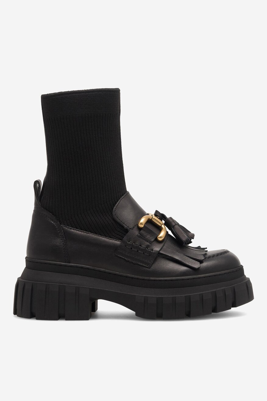 
                Боти Badura ЧЕРЕН - 5905588142300