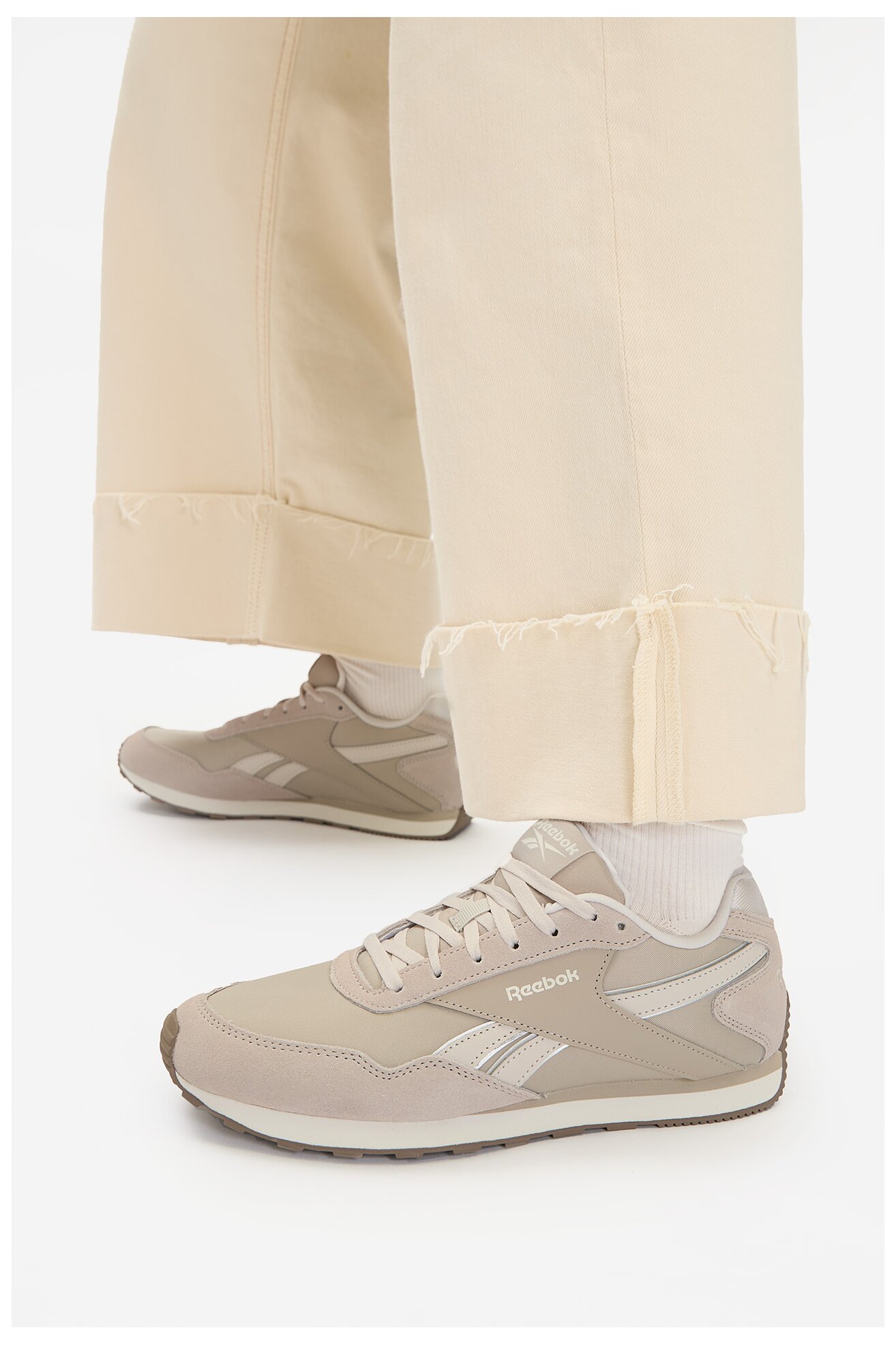 Sportovní obuv Reebok CEO-GLIDE LOW 100230903 KRÉMOVÁ